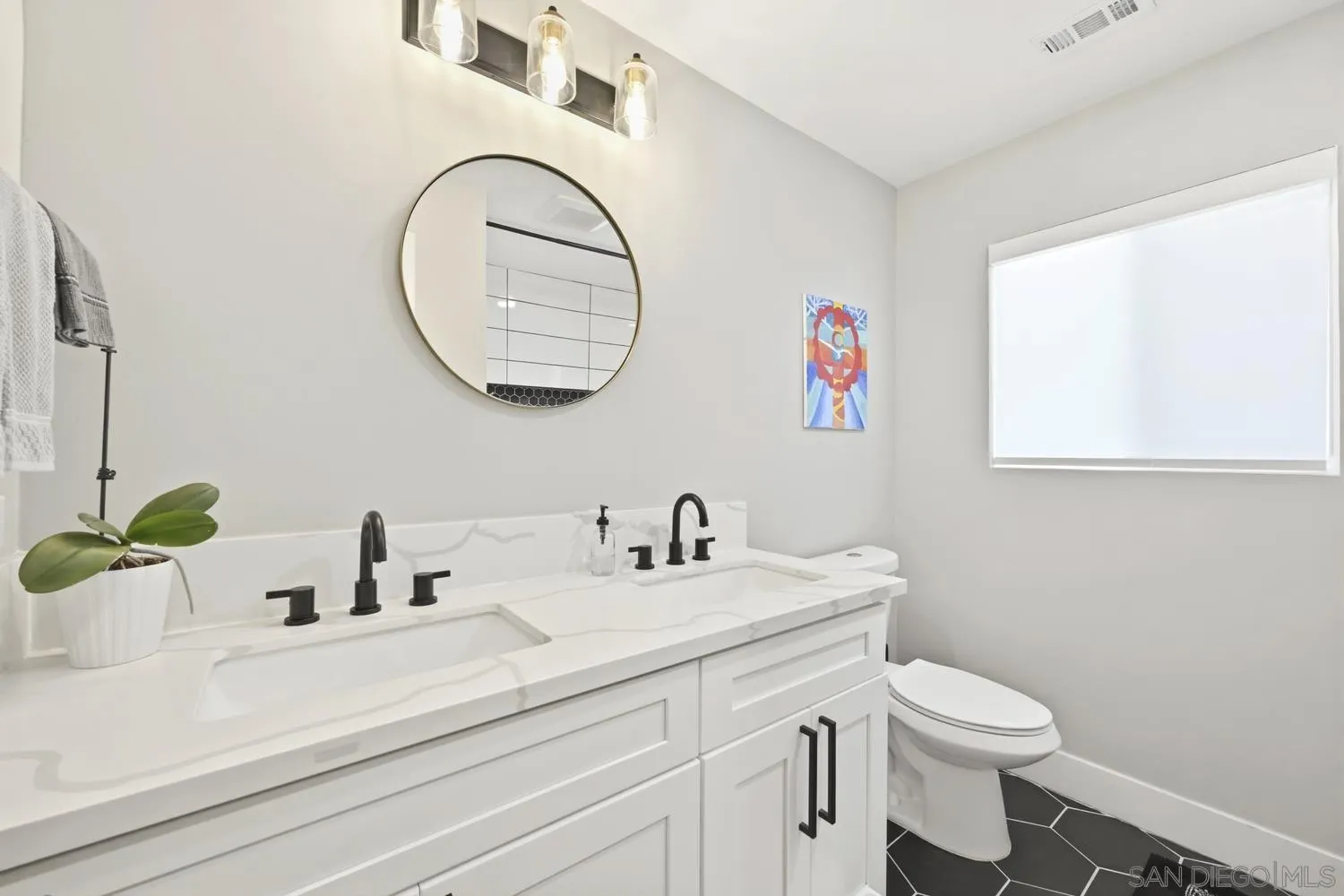 https://cdn.realtyfeed.com/cdn/127/260015698/caa9ce7e723385a57cab950817db00e1.webp
