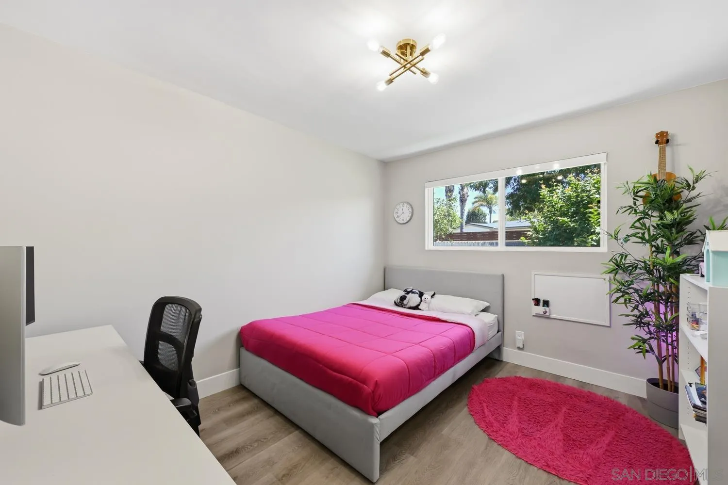https://cdn.realtyfeed.com/cdn/127/260015698/e092cac09d4eb4604432d1536ff815d9.webp