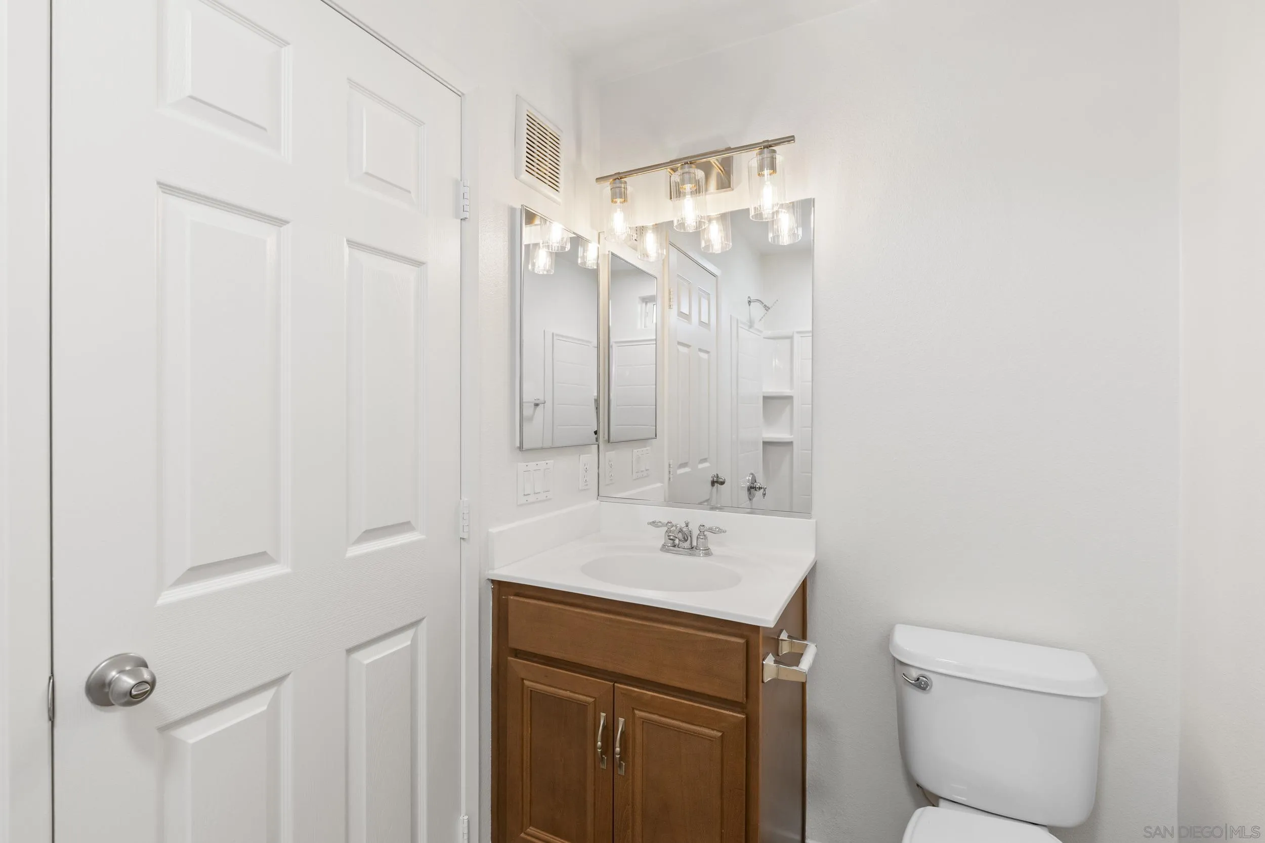 Photo #31: 260015709 Listing: Photo #31