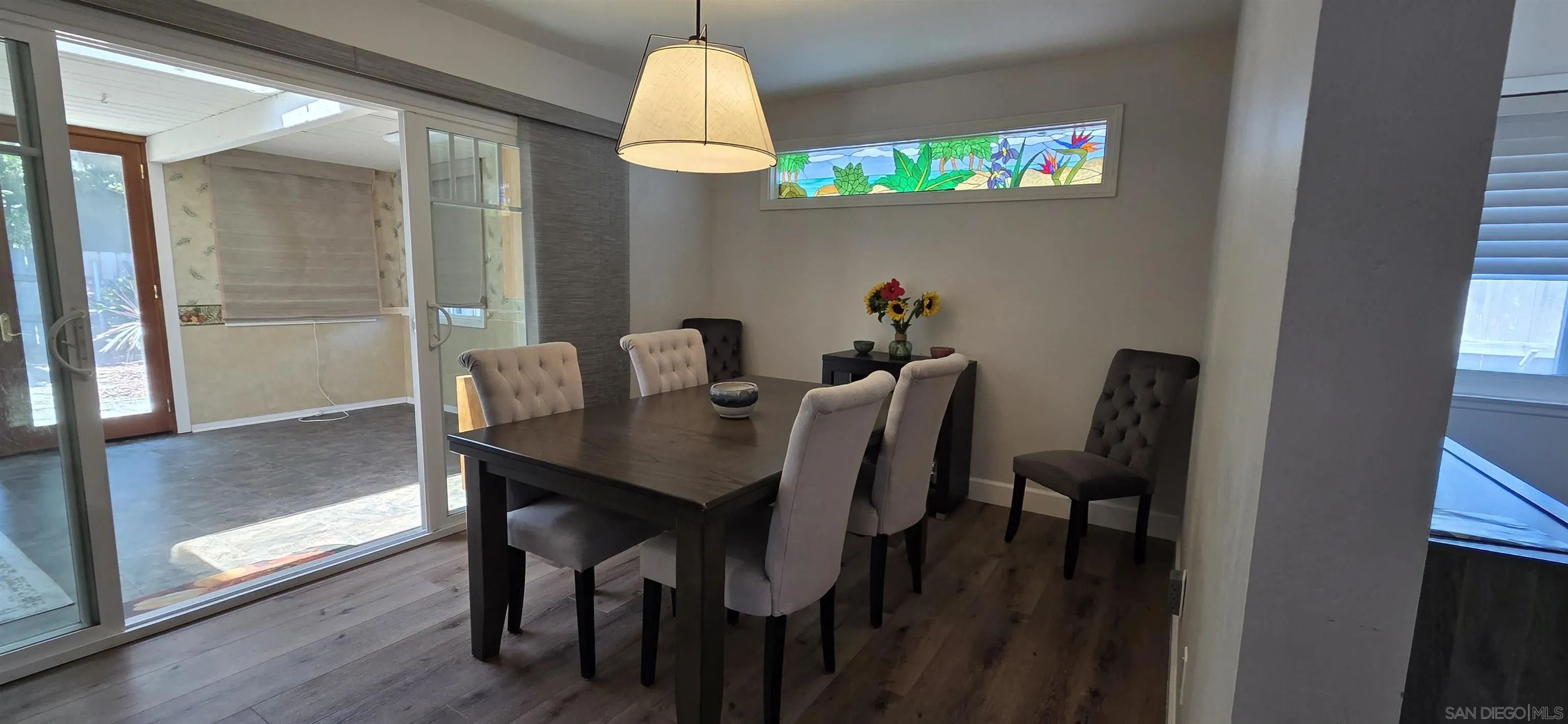 https://cdn.realtyfeed.com/cdn/127/260015712/9bd802bf3fa42b978008d157c75bee81.webp