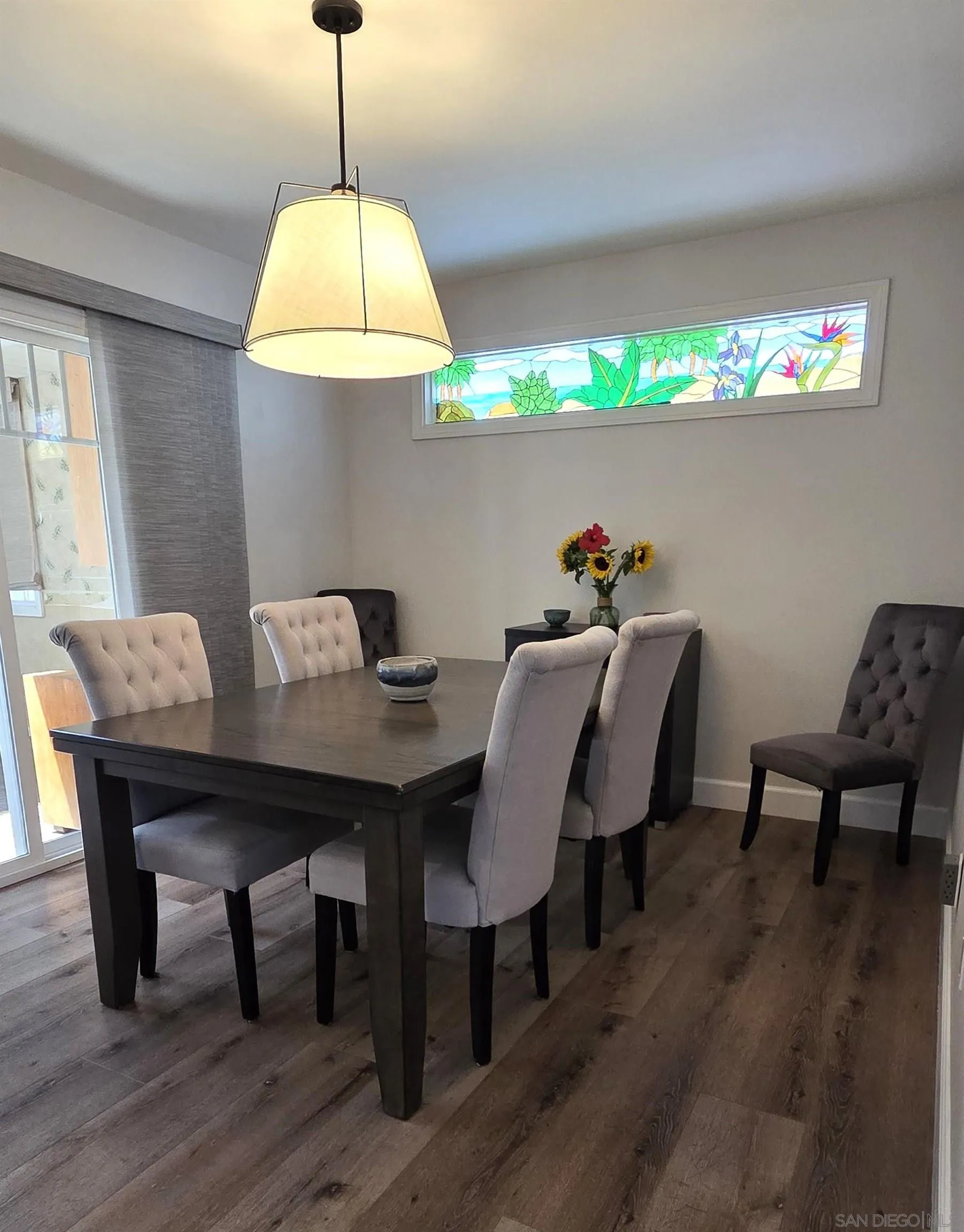 https://cdn.realtyfeed.com/cdn/127/260015712/c9cfe55bd40cb3181a6162bf40e998ad.webp