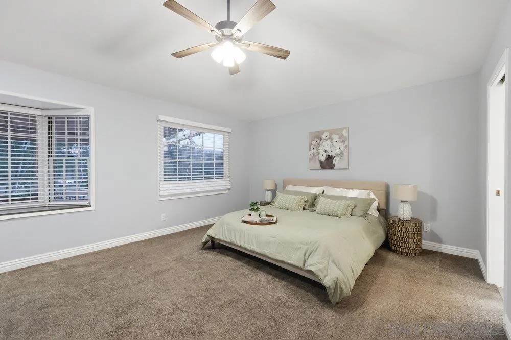https://cdn.realtyfeed.com/cdn/127/260015716/8ee42a7ebc73efa682f116fc20f2e5f8.webp