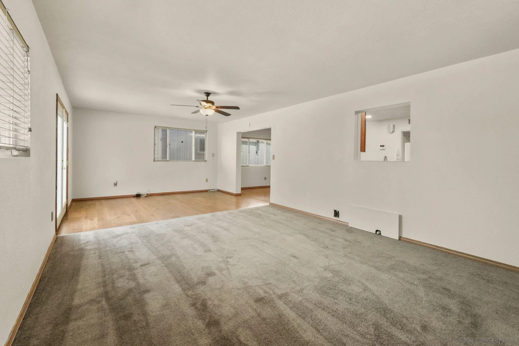 https://cdn.realtyfeed.com/cdn/127/260015717/4c4f93fdda17ed4cf8f476d132f1e591.webp