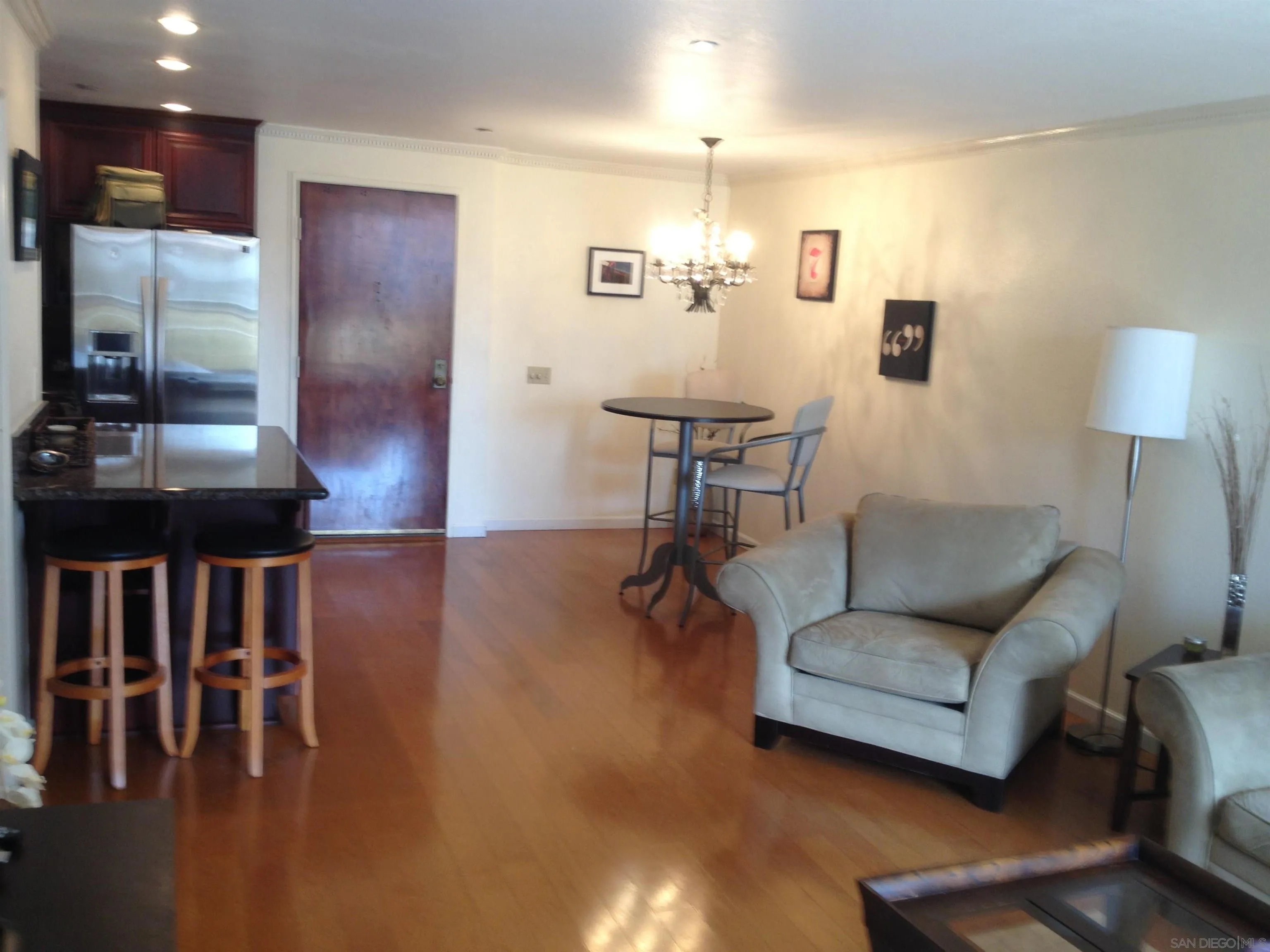 Photo #4: 260015719 Listing: Photo #4
