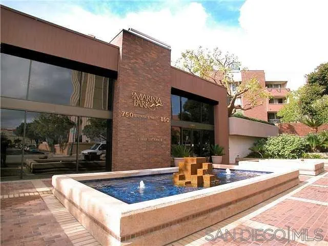 Photo #2: 260015719 Listing: Photo #2