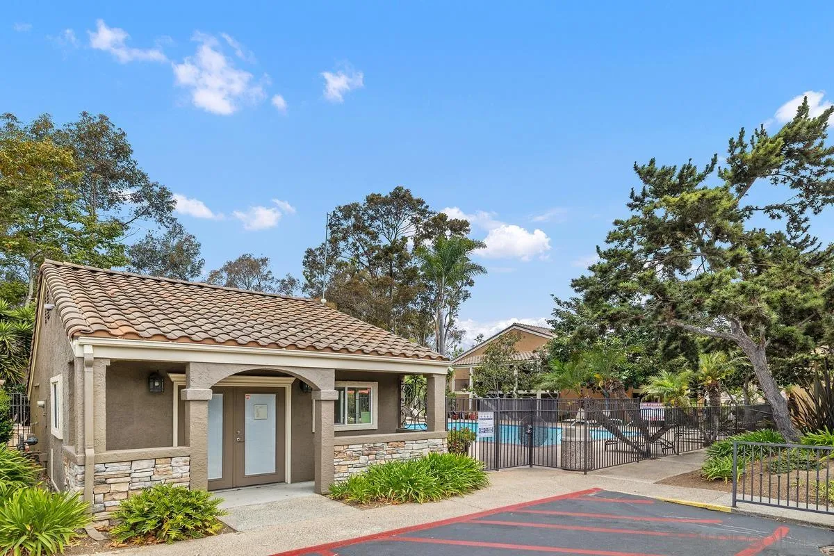 https://cdn.realtyfeed.com/cdn/127/260015720/81952ae65d567789fe21bd02e73a19df.webp