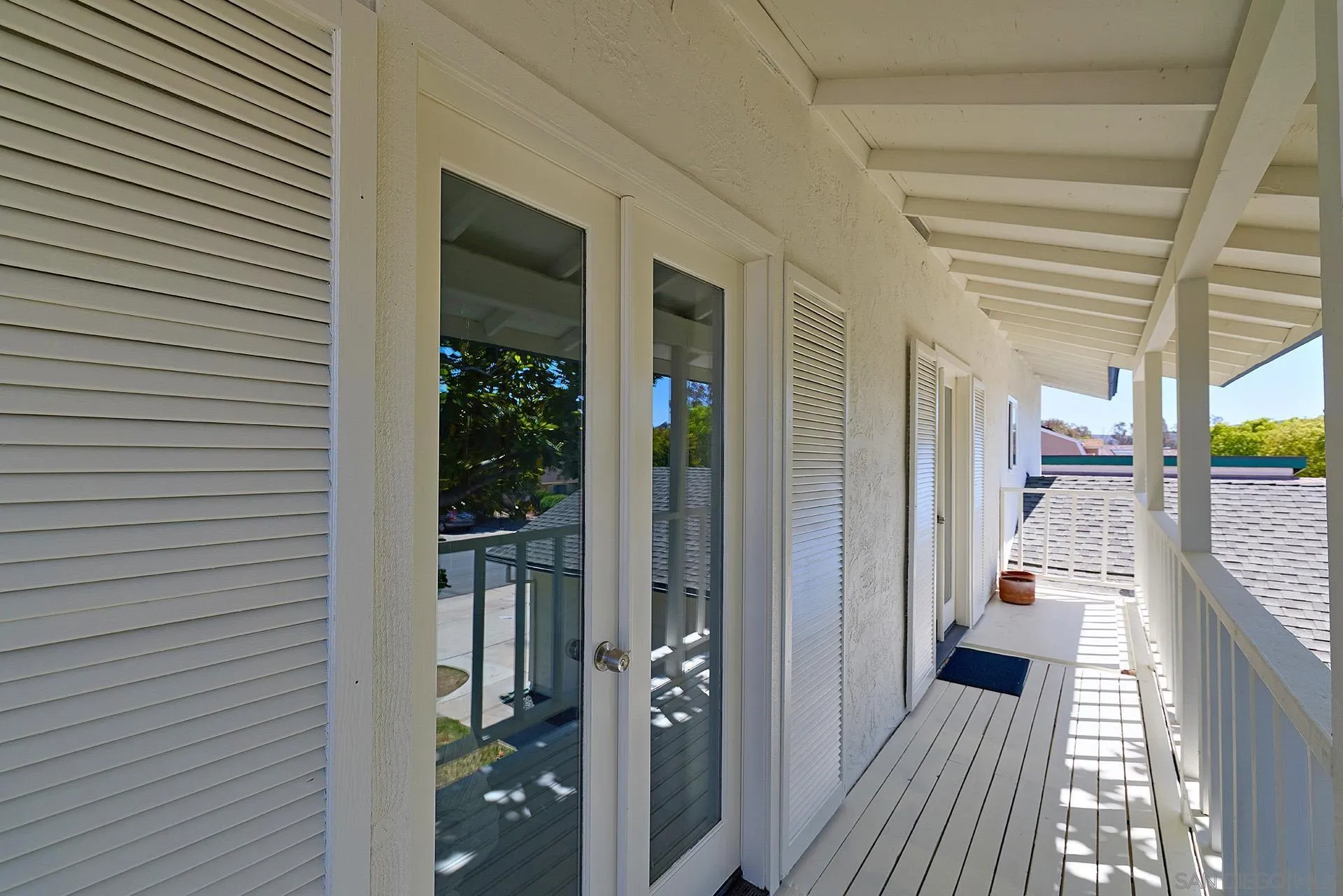 https://cdn.realtyfeed.com/cdn/127/260015721/058d0a71a748d258233c6b40bb5f2c18.webp