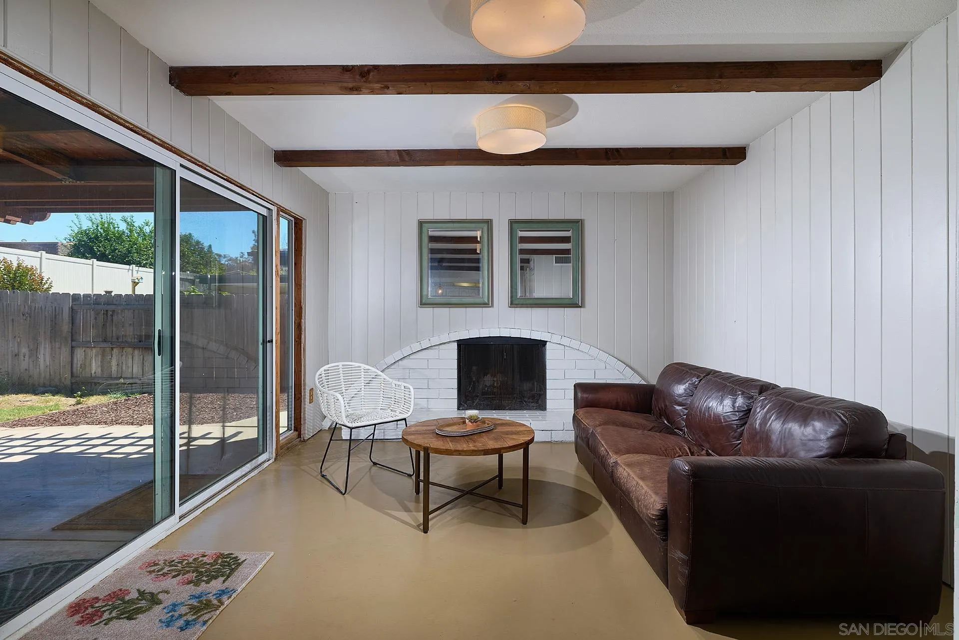 https://cdn.realtyfeed.com/cdn/127/260015721/1a8834905527944c857ed23112f0e311.webp