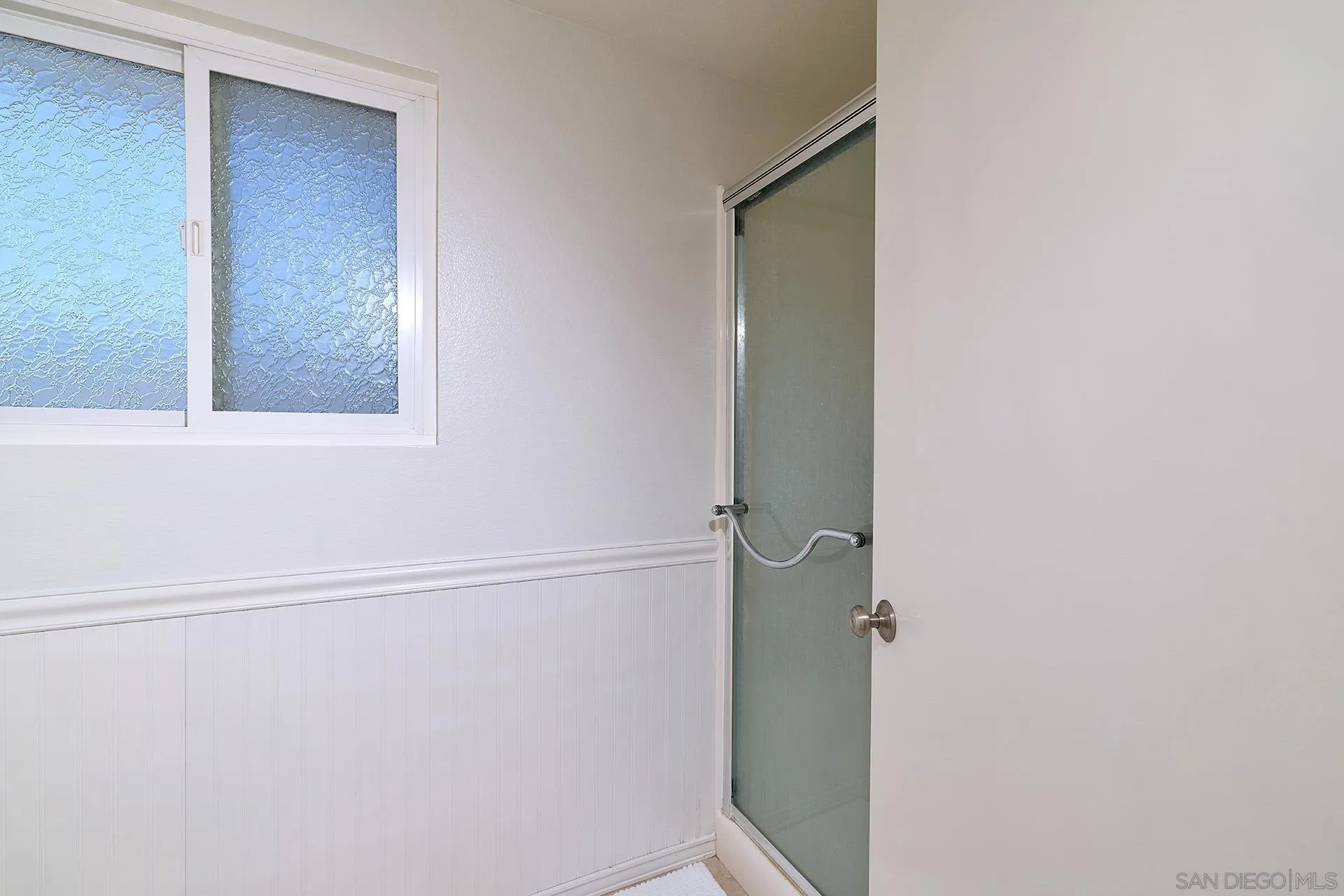 https://cdn.realtyfeed.com/cdn/127/260015721/37dc39298bbc0f4c1c6cf68997405c8f.webp