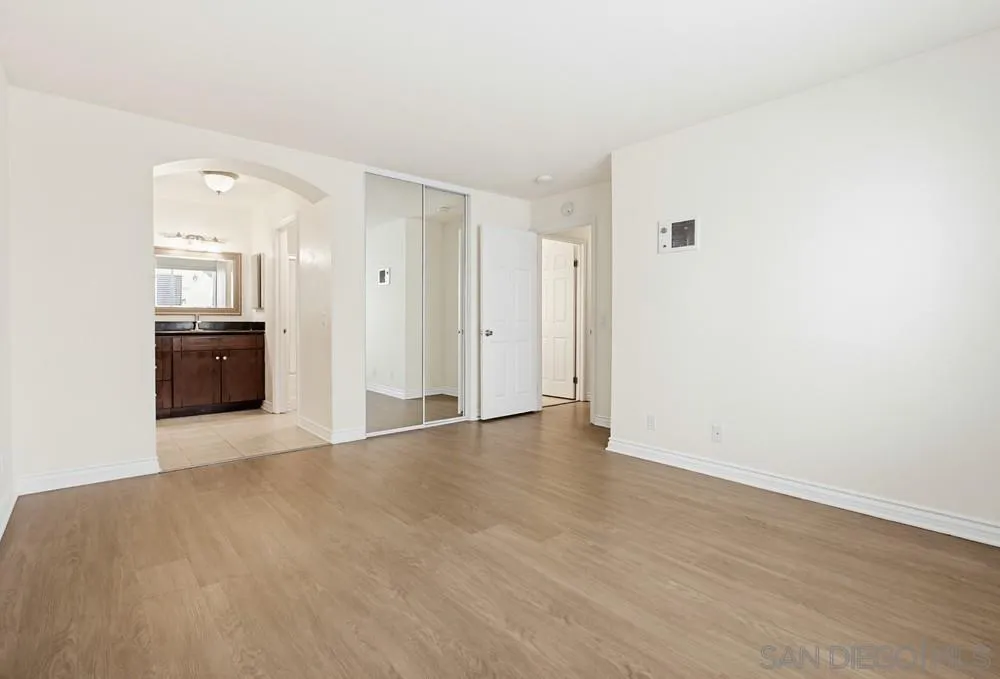Photo #22: 260015724 Listing: Photo #22