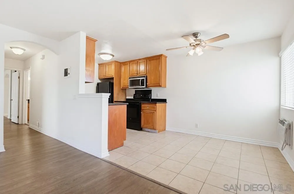 Photo #11: 260015724 Listing: Photo #11