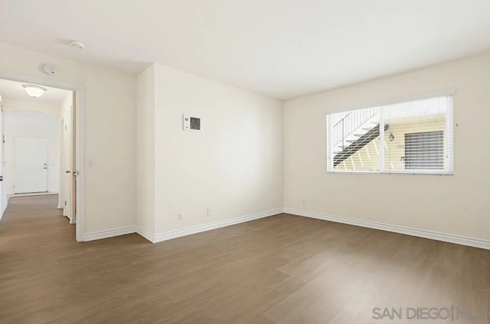 Photo #23: 260015724 Listing: Photo #23