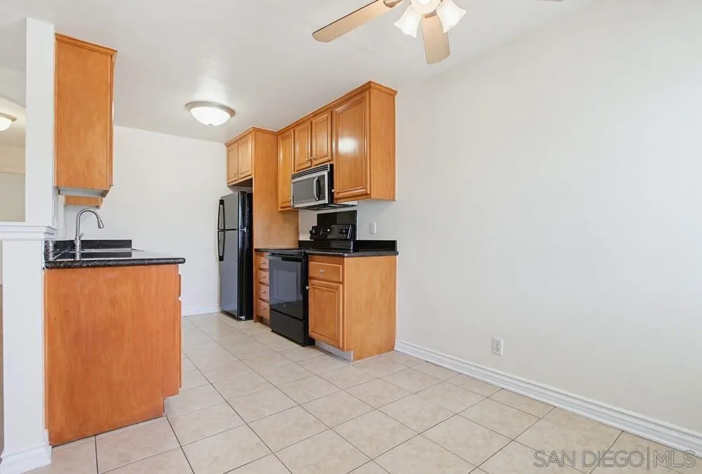 Photo #13: 260015724 Listing: Photo #13