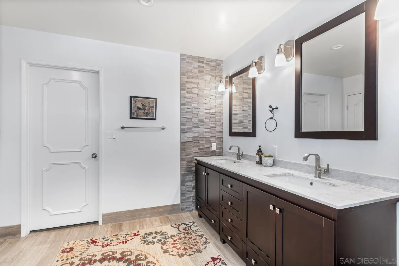 https://cdn.realtyfeed.com/cdn/127/260015726/3dd964cbc196673e3a4d04d915b73dfa.webp