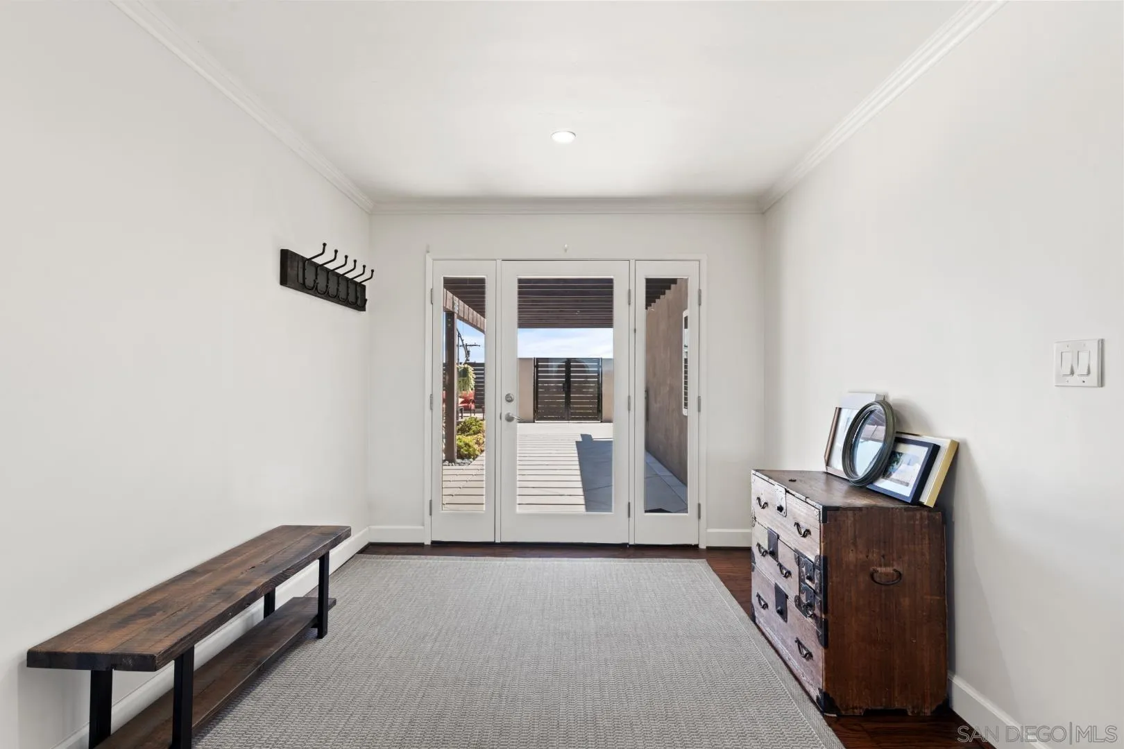 https://cdn.realtyfeed.com/cdn/127/260015726/a2d6d568830e8f7248550fd80ad36d37.webp