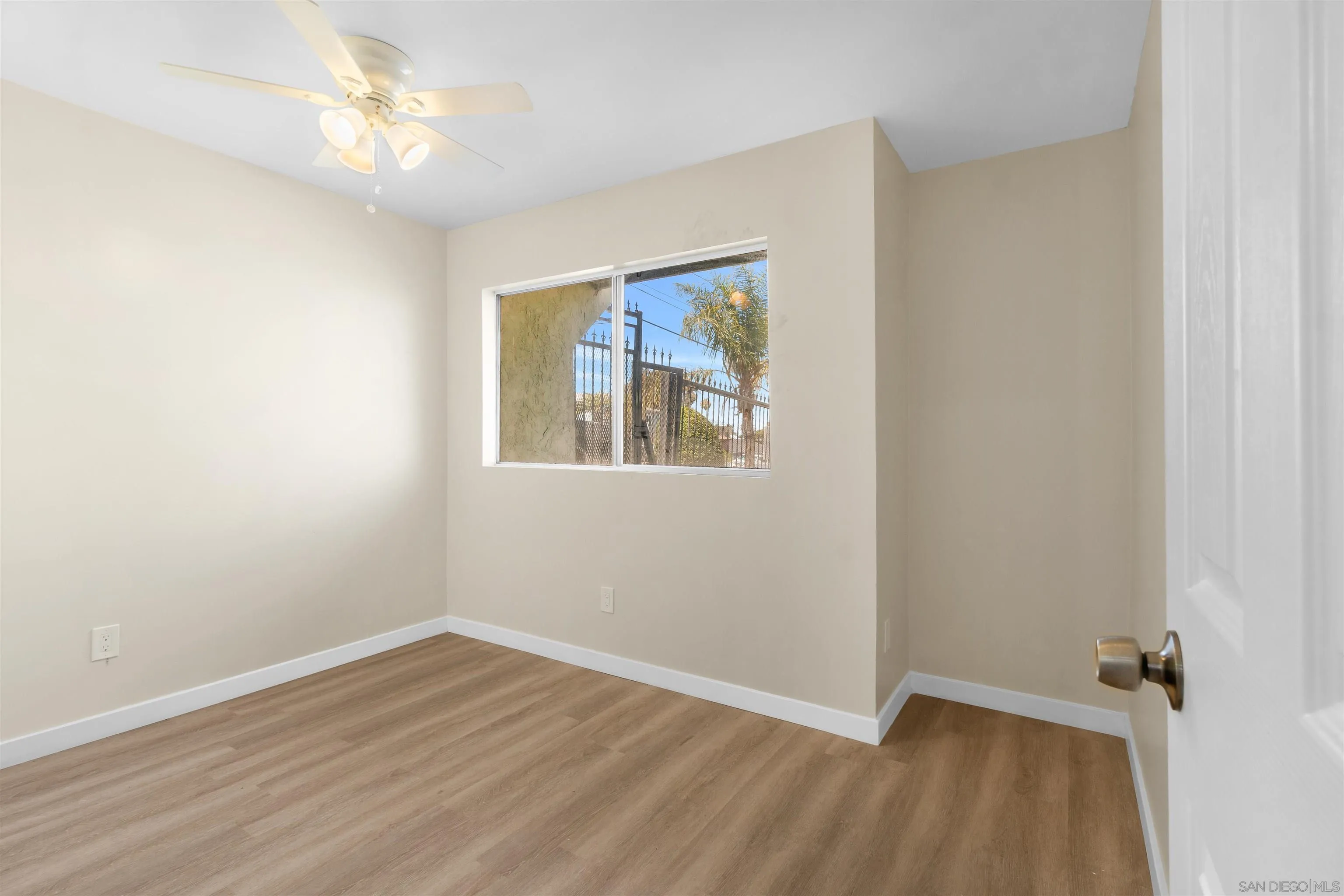 Photo #8: 260015734 Listing: Photo #8