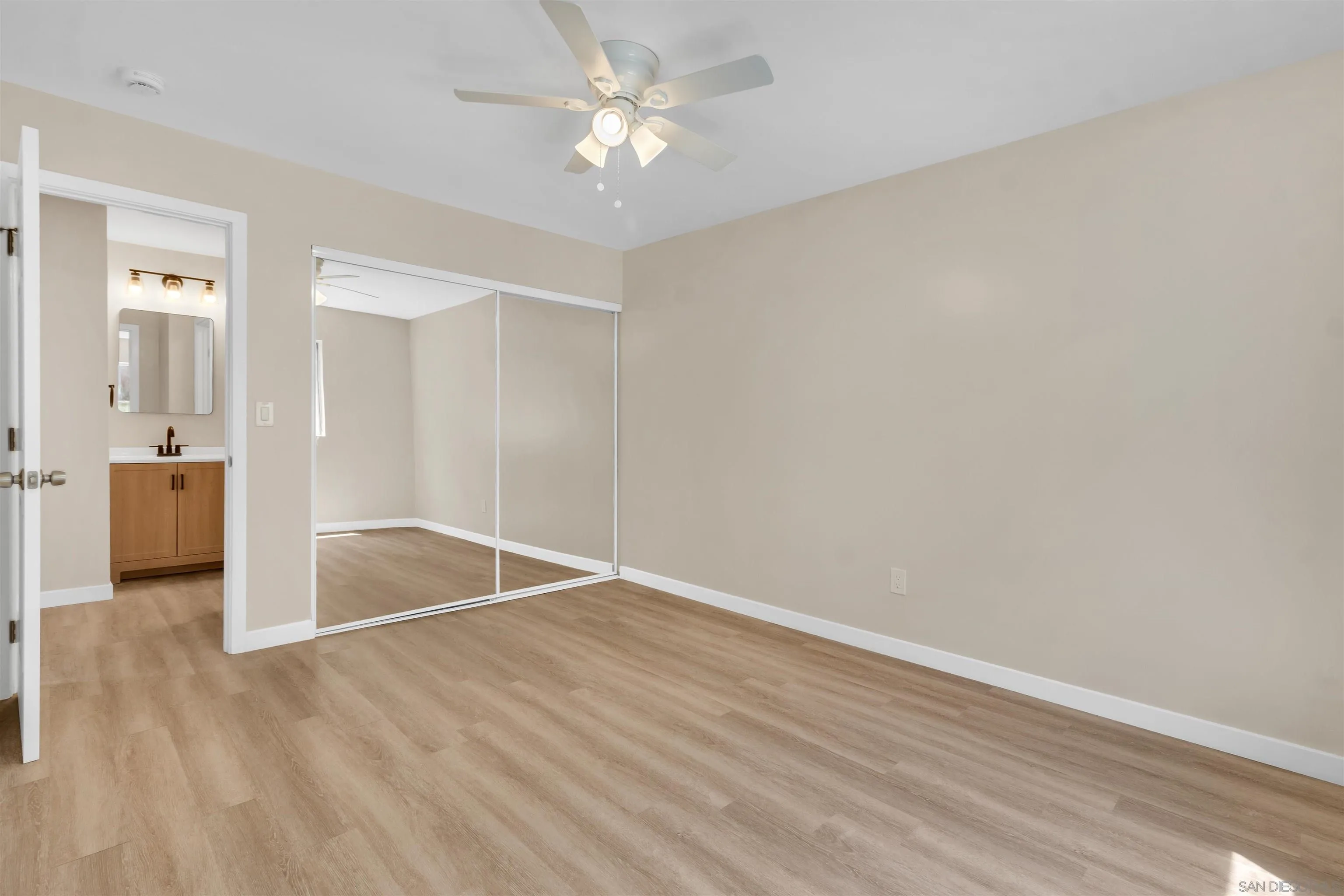 Photo #6: 260015734 Listing: Photo #6