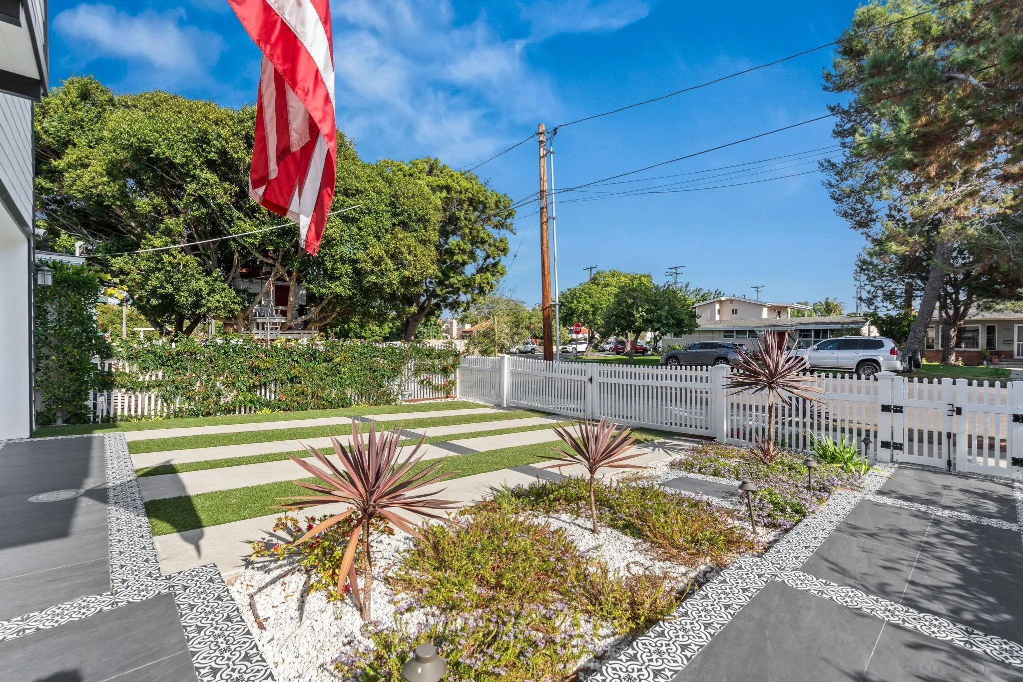 https://cdn.realtyfeed.com/cdn/127/260015735/5065c3dcba8e8d5cc4879c4161bb528a.webp