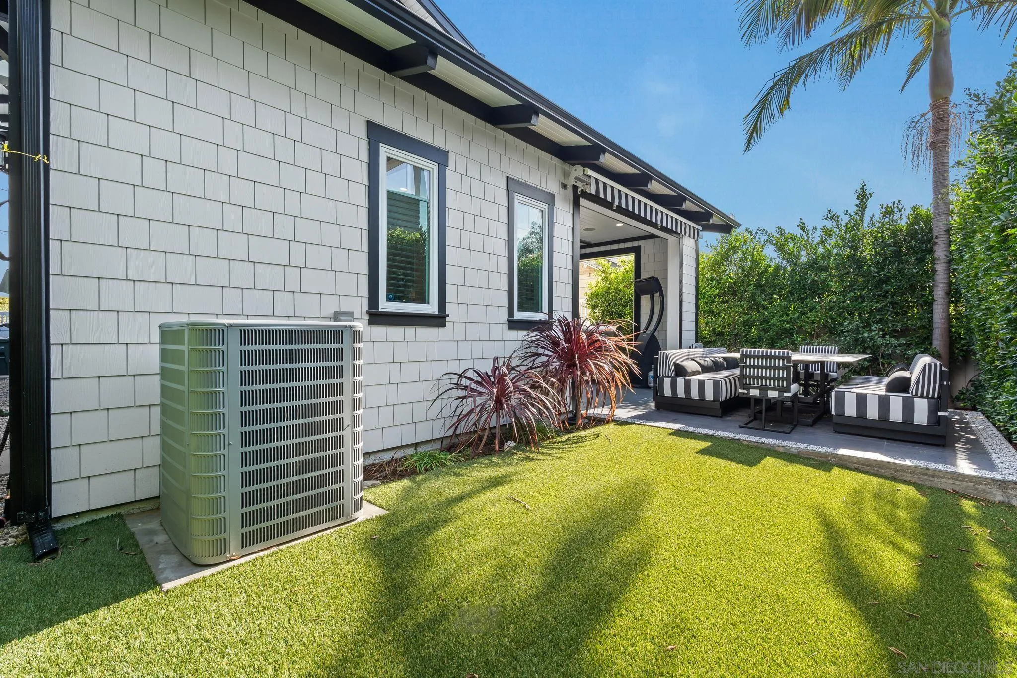 https://cdn.realtyfeed.com/cdn/127/260015735/881d9a152f834e96c8ff8d3e7efc688c.webp