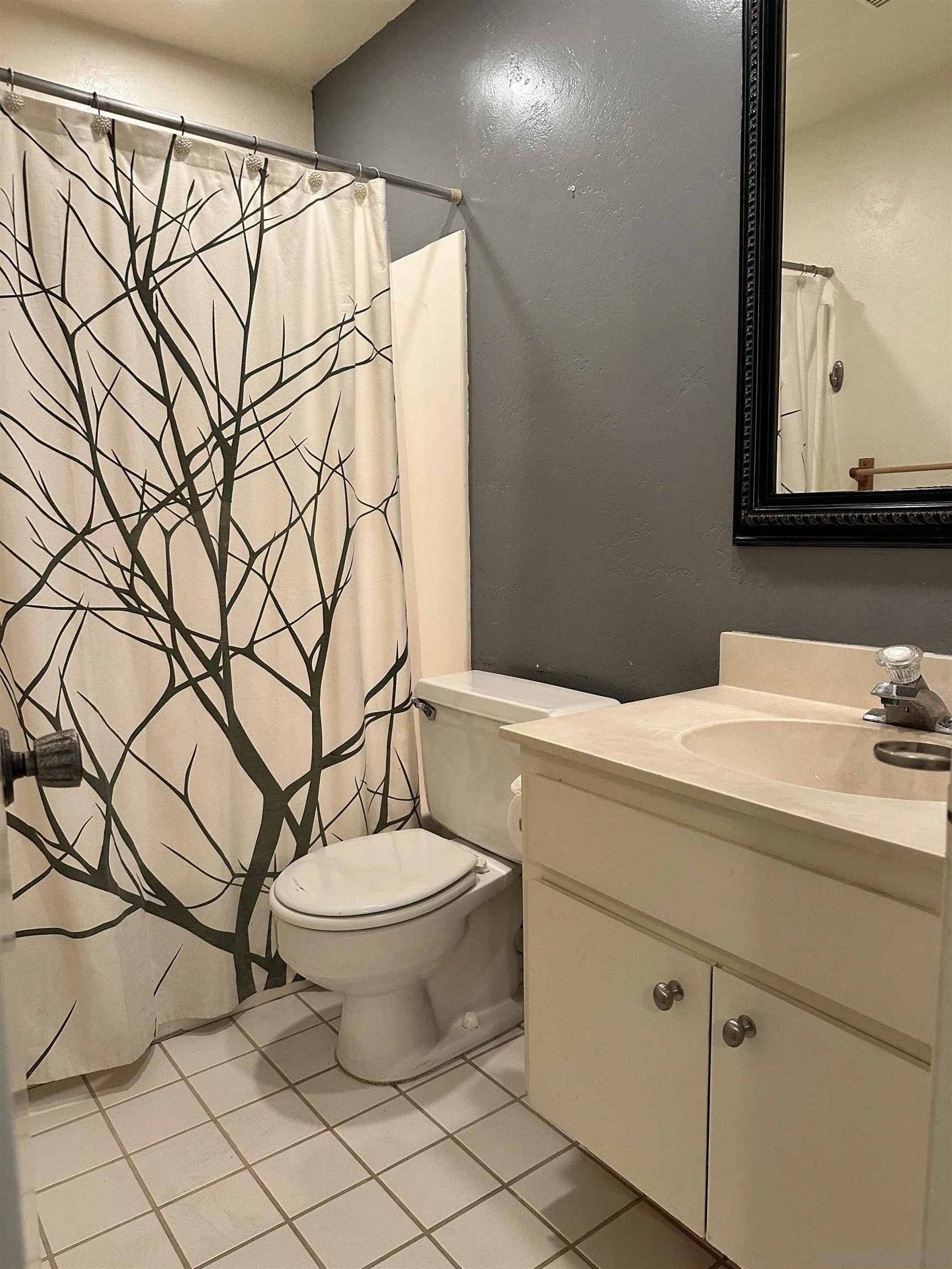 Photo #15: 260015737 Listing: Photo #15