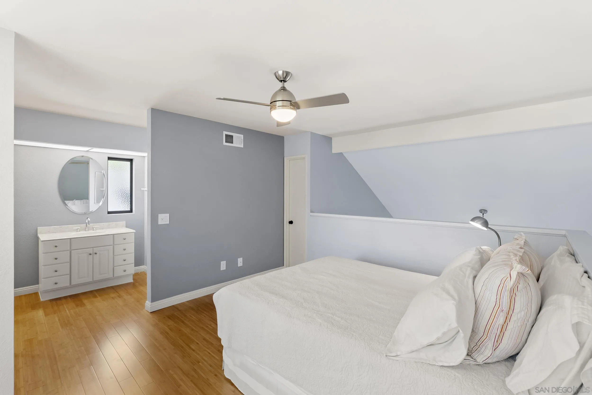 Photo #23: 260015738 Listing: Photo #23