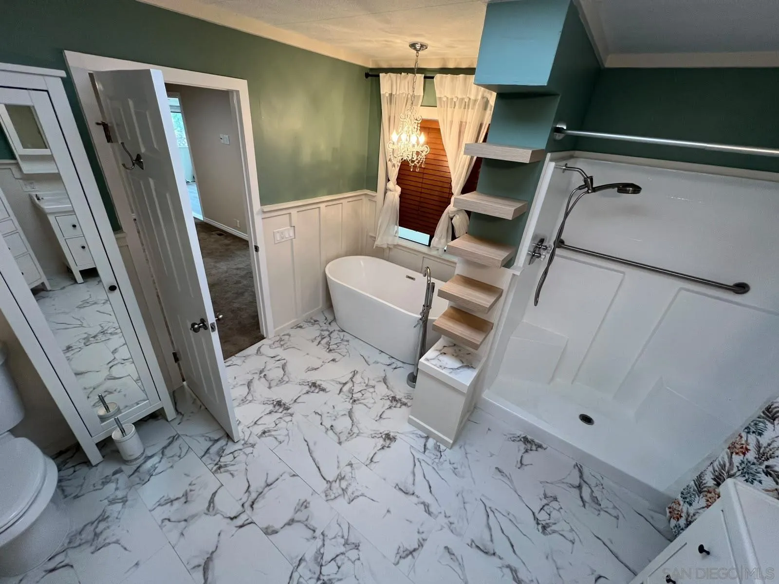https://cdn.realtyfeed.com/cdn/127/260015743/ca28f56cfdea160b5d127f8c0dfc5c4b.webp