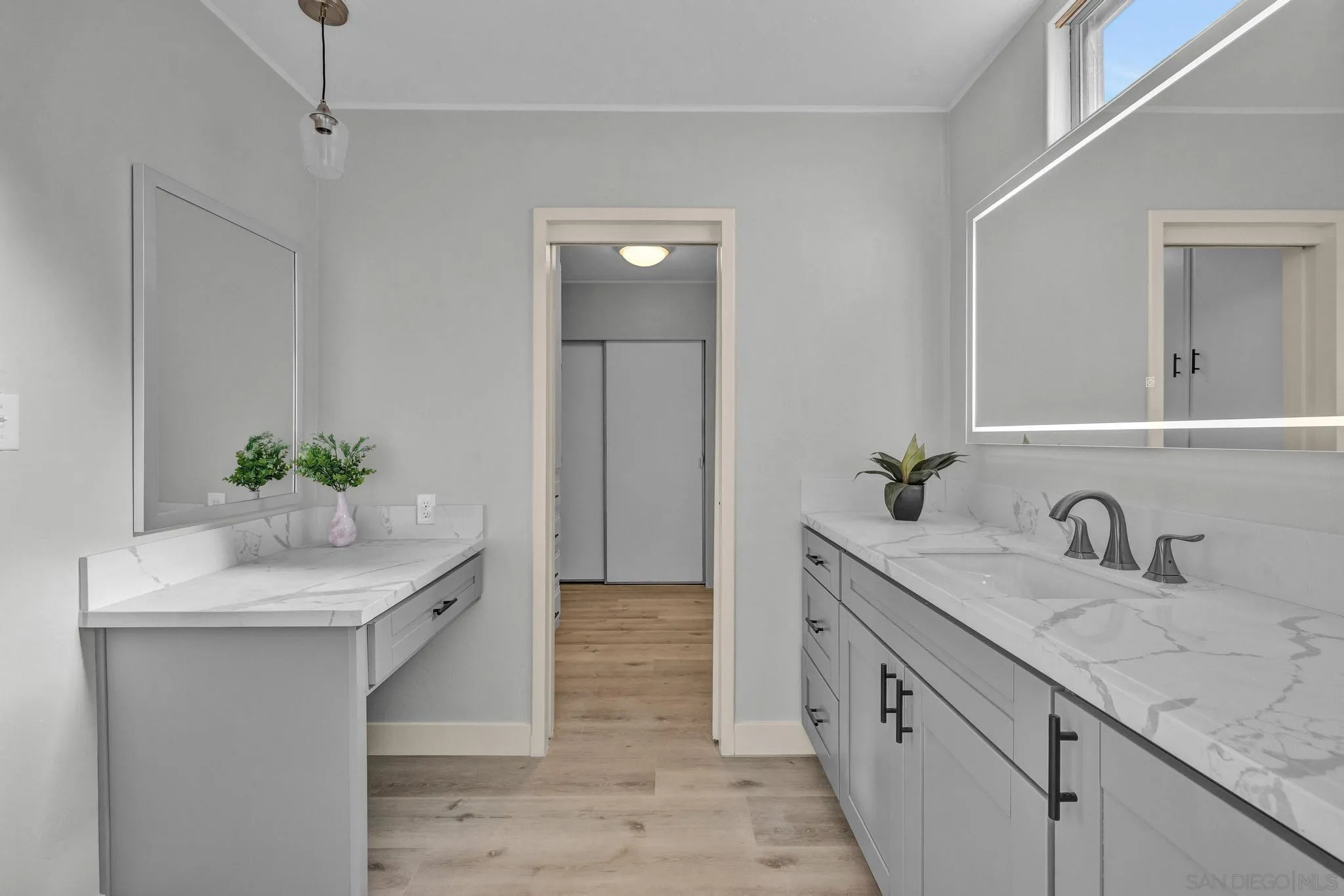 https://cdn.realtyfeed.com/cdn/127/260015745/4f9d88e6fe6ba3d2783ab79c56ecf8e6.webp