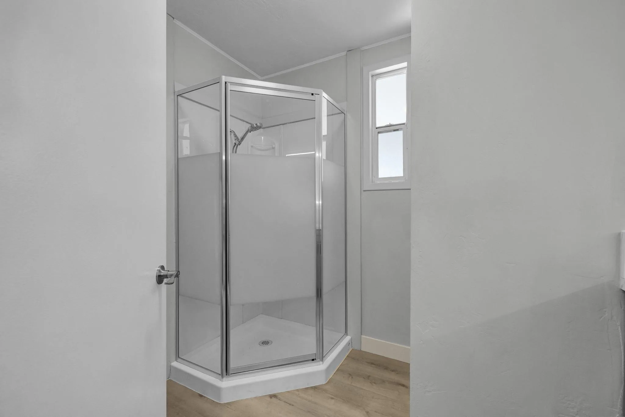 https://cdn.realtyfeed.com/cdn/127/260015745/cf728aca24b80470097be2260a5717f7.webp