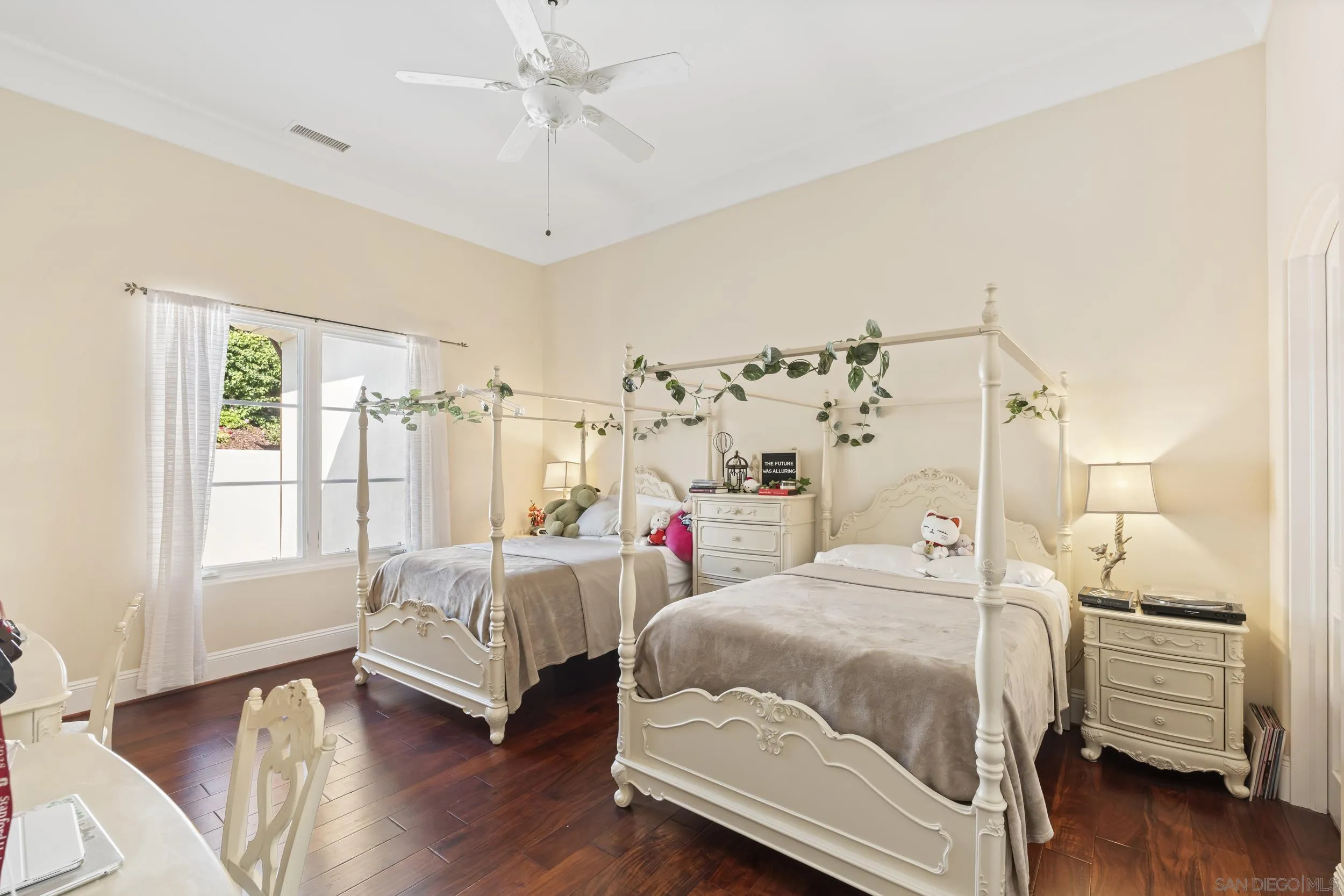 https://cdn.realtyfeed.com/cdn/127/260015746/6bcf456fcd0867b4d7ea0cc39efd2110.webp