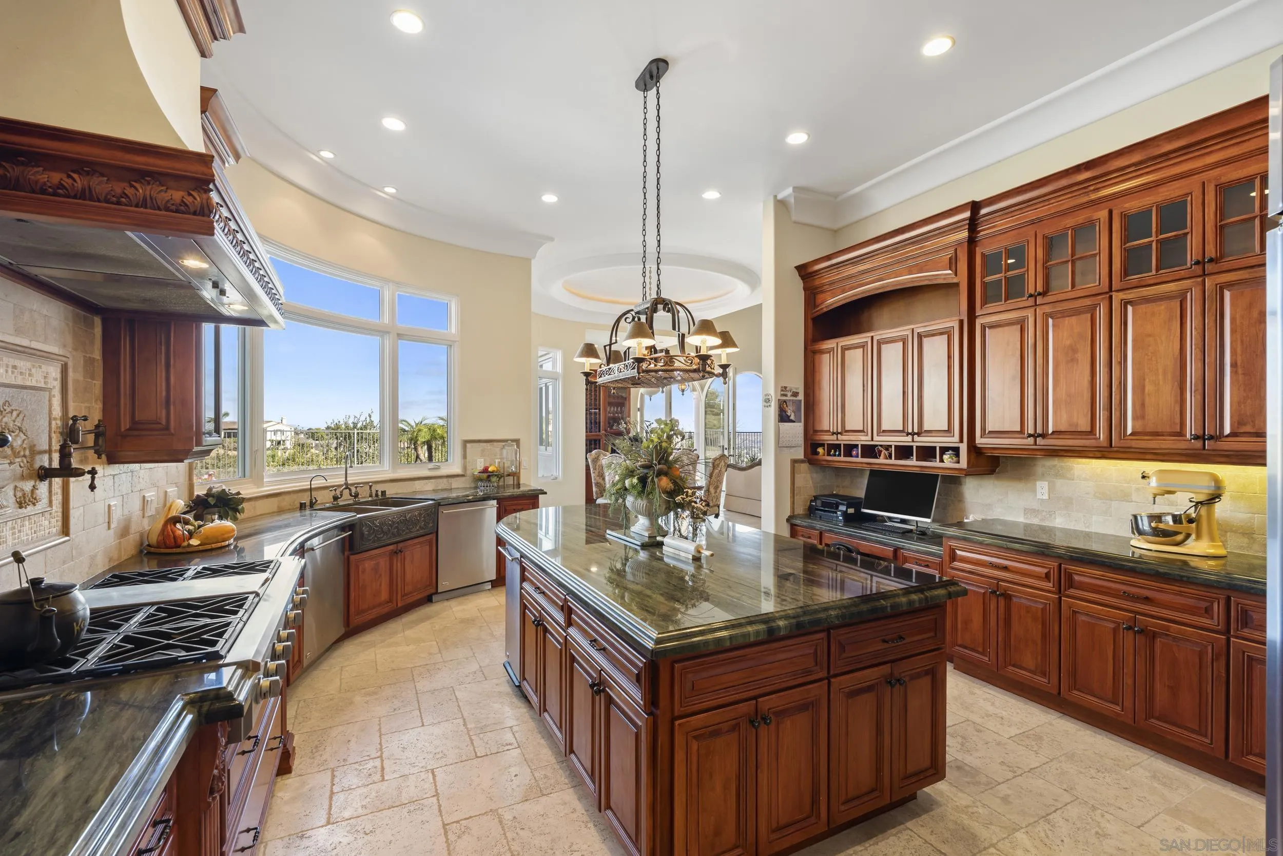 https://cdn.realtyfeed.com/cdn/127/260015746/861d0cab5c84c62d65780a0b2ebaf617.webp