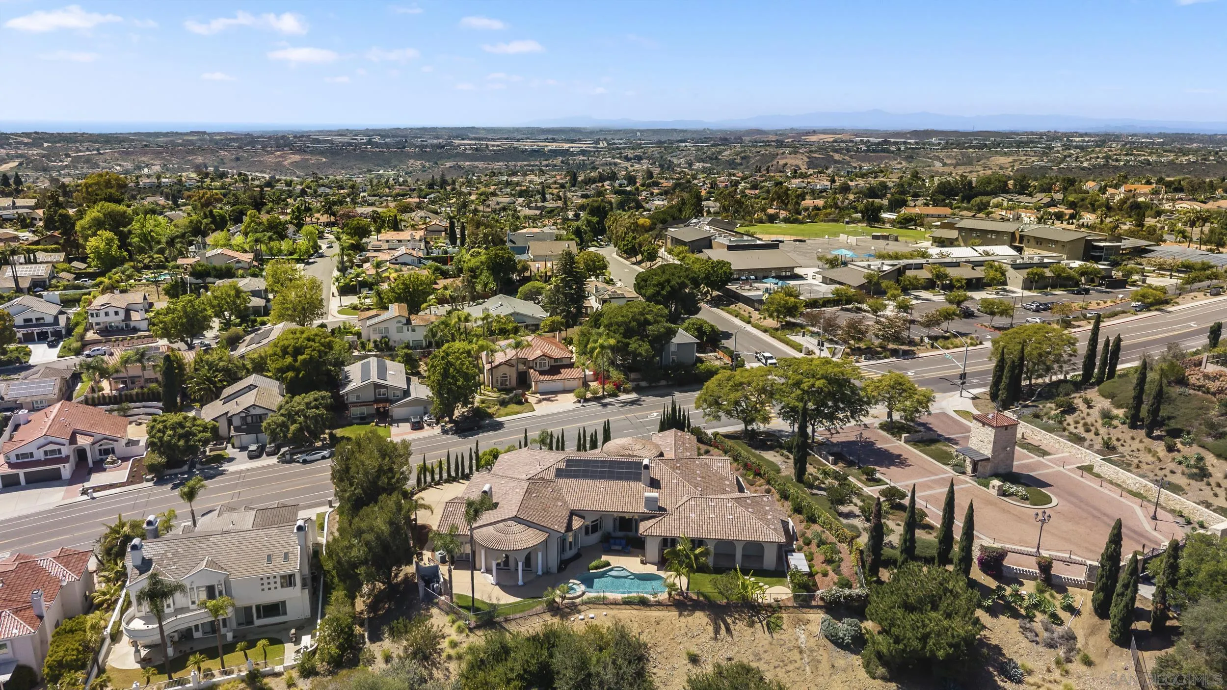 https://cdn.realtyfeed.com/cdn/127/260015746/89a1125c7b823d6ddd2be0e0fe56c90e.webp