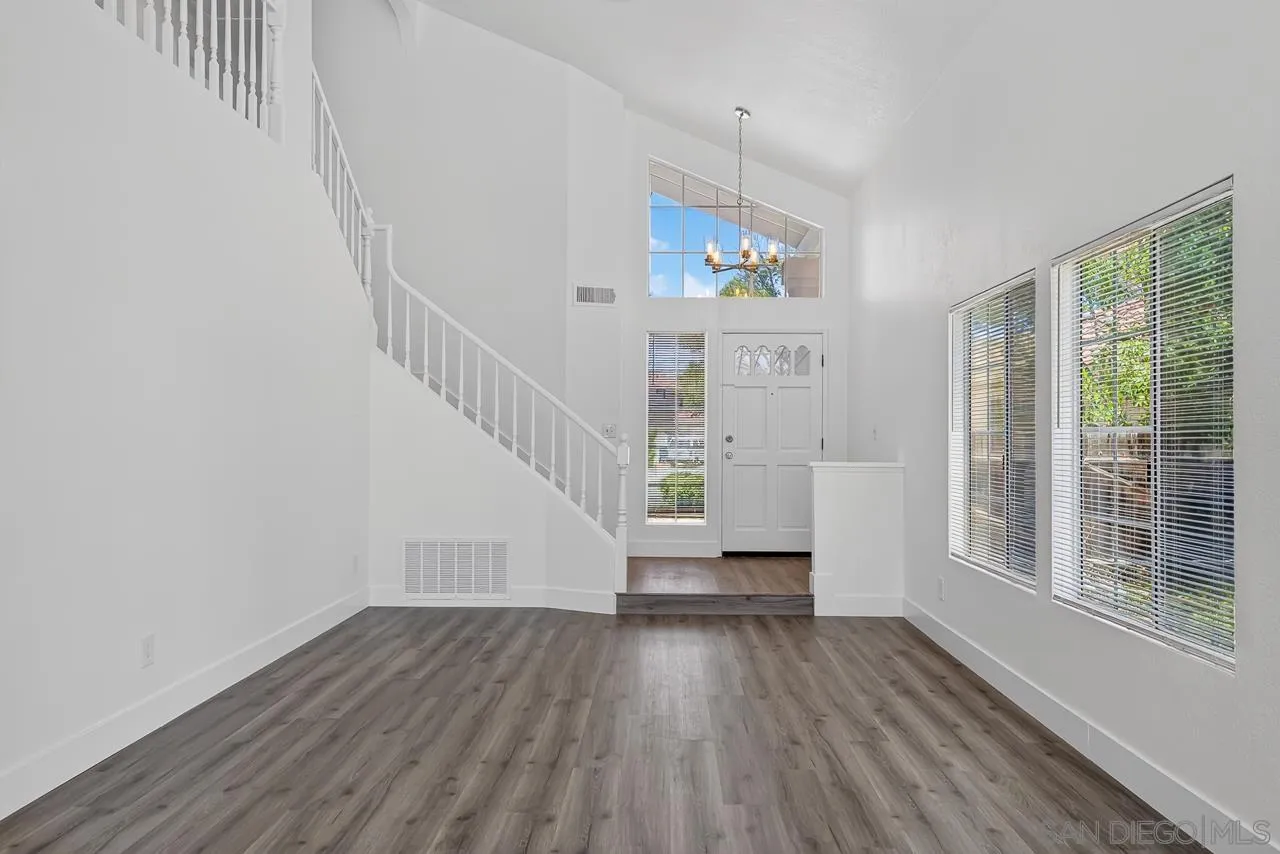 https://cdn.realtyfeed.com/cdn/127/260015749/432394c1256670b3aac23181f1761e3c.webp