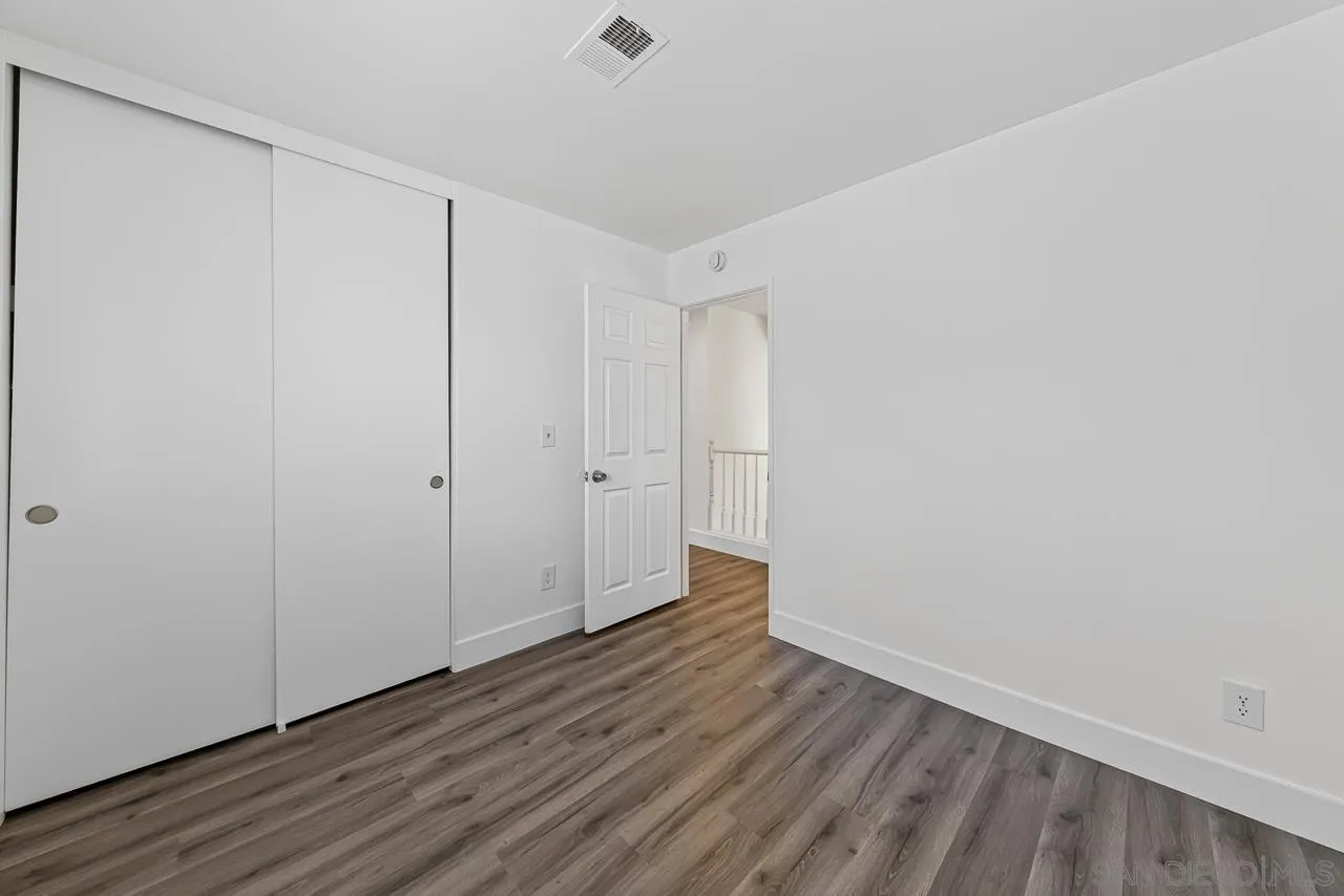 https://cdn.realtyfeed.com/cdn/127/260015749/d3d14daad00c93a2d3b68eb68ca920df.webp