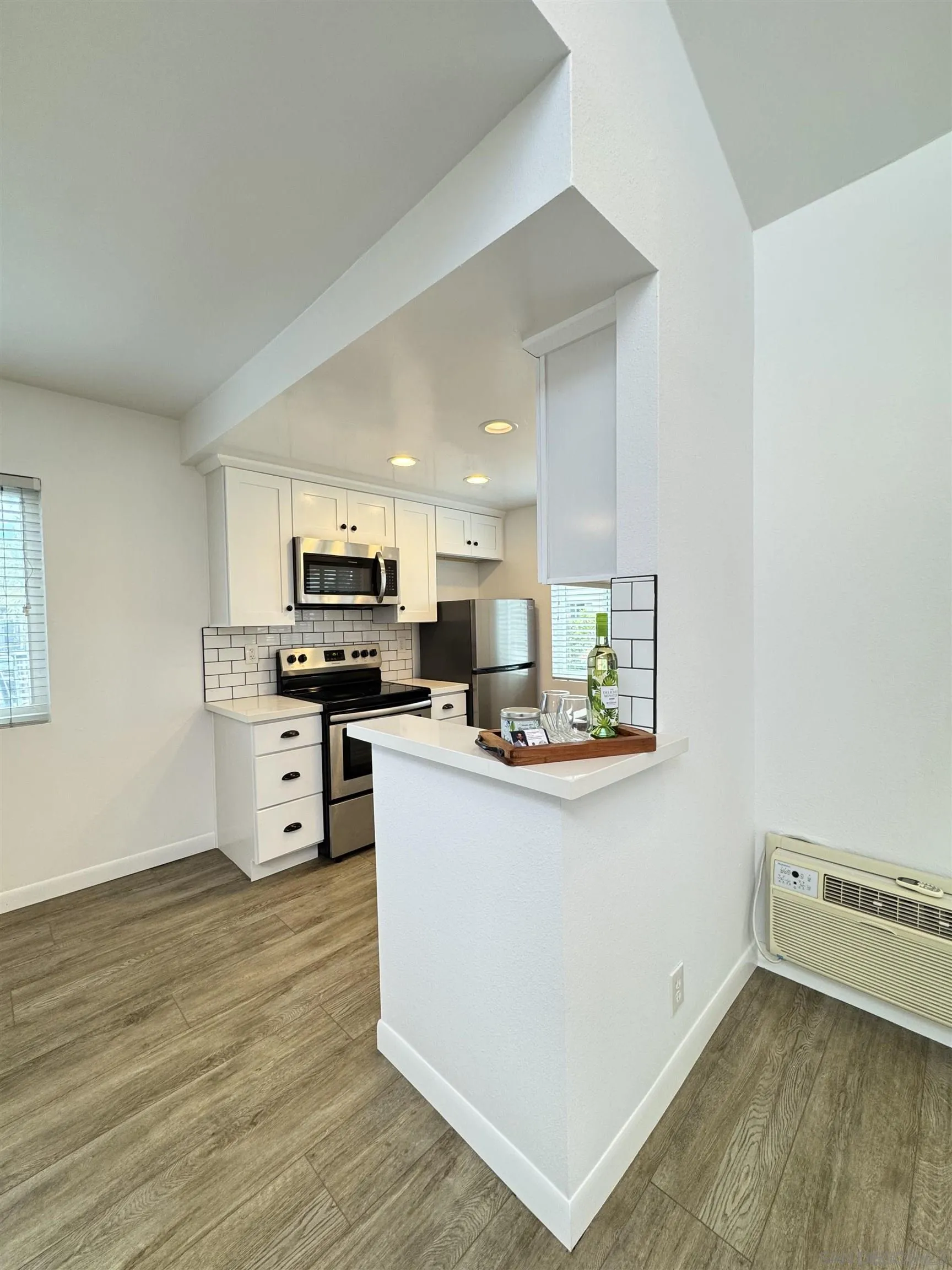 Photo #15: 260015751 Listing: Photo #15