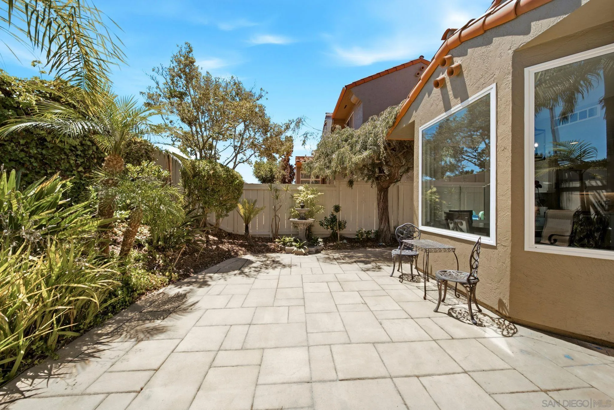 https://cdn.realtyfeed.com/cdn/127/260015761/1546f3a93a58100b7dd3f7b478e6d33a.webp