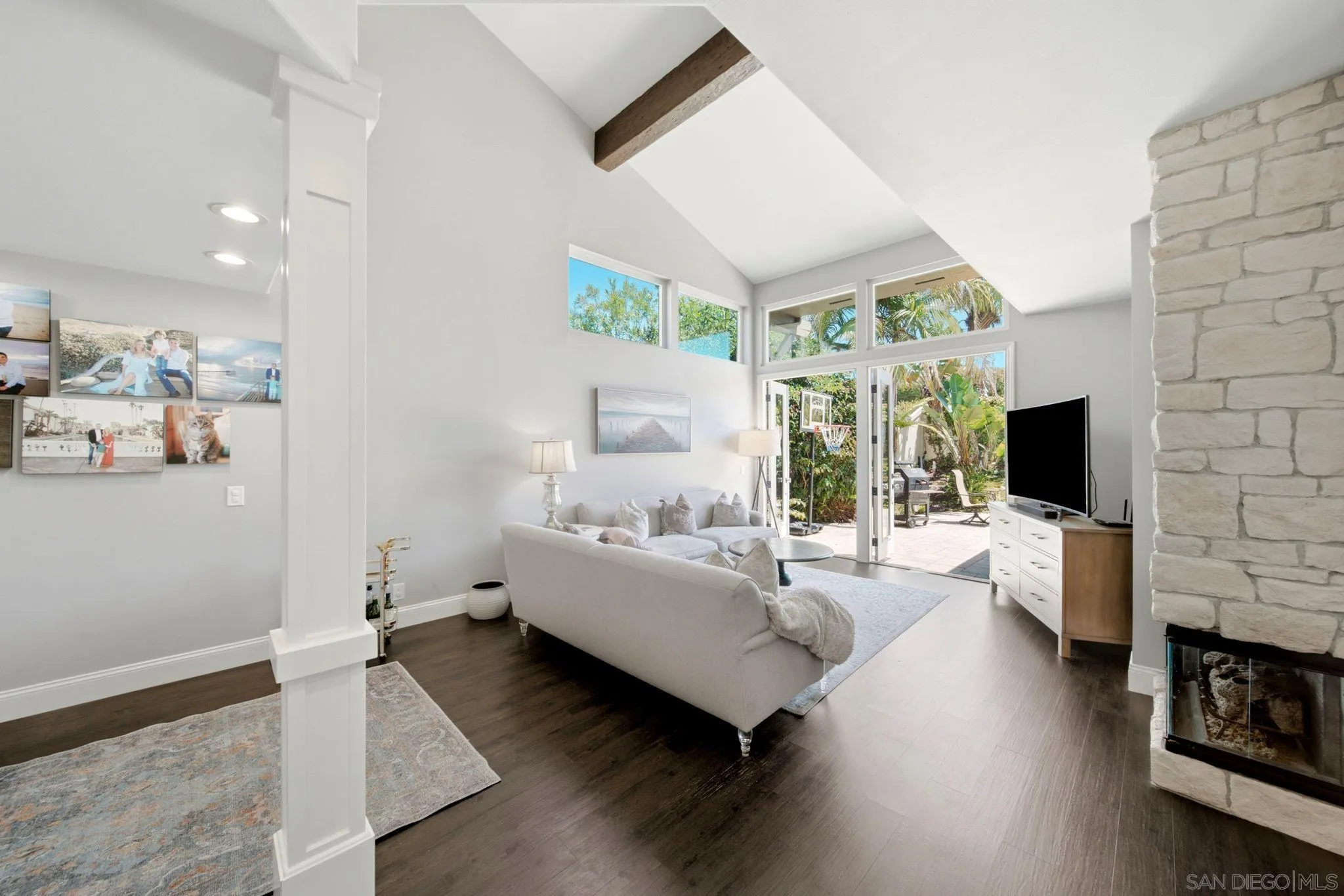https://cdn.realtyfeed.com/cdn/127/260015761/37e295b7c1038bc2f905c6ff60f180d4.webp