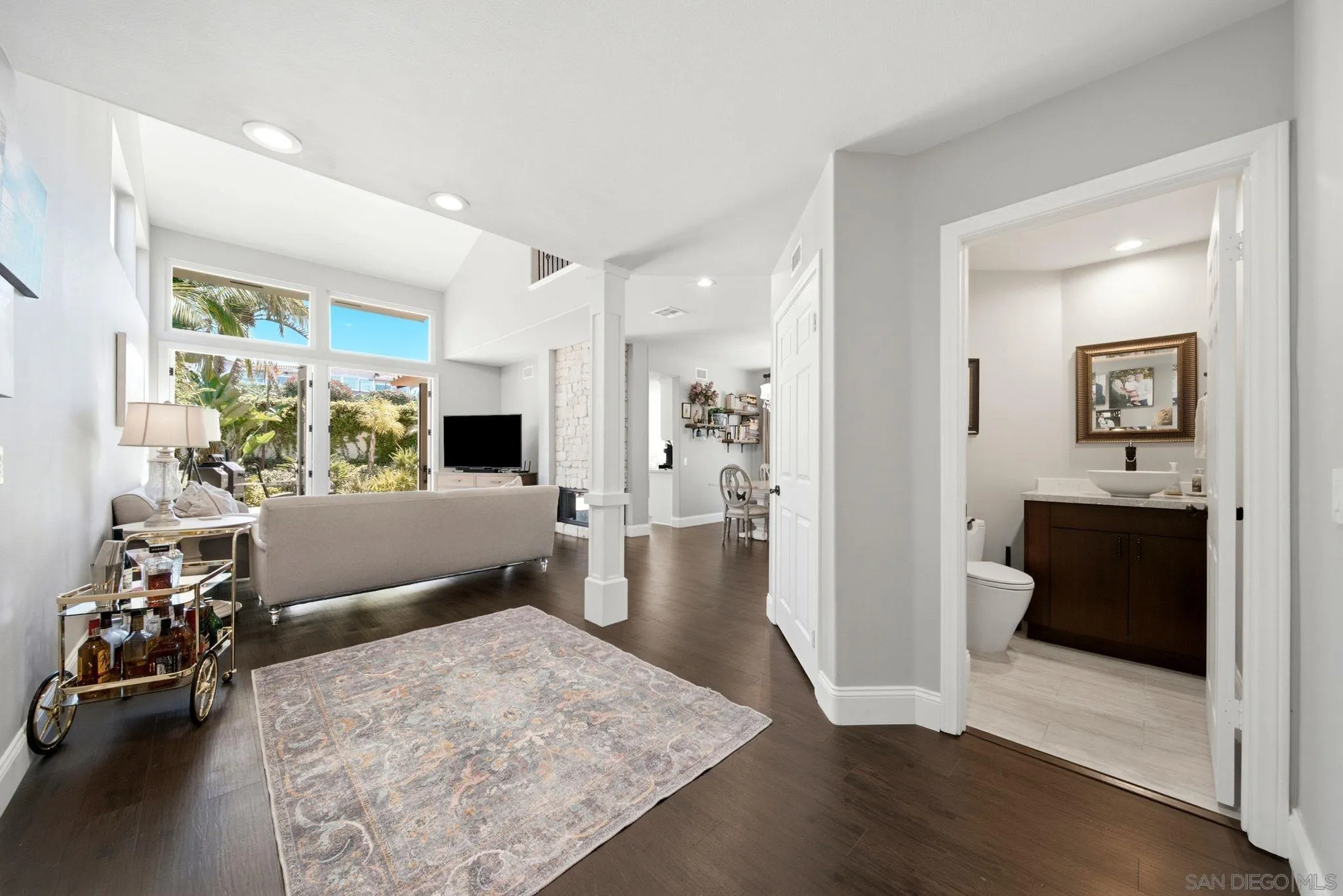 https://cdn.realtyfeed.com/cdn/127/260015761/a4f67bcb16379f6ac7d4f15adee27dc6.webp