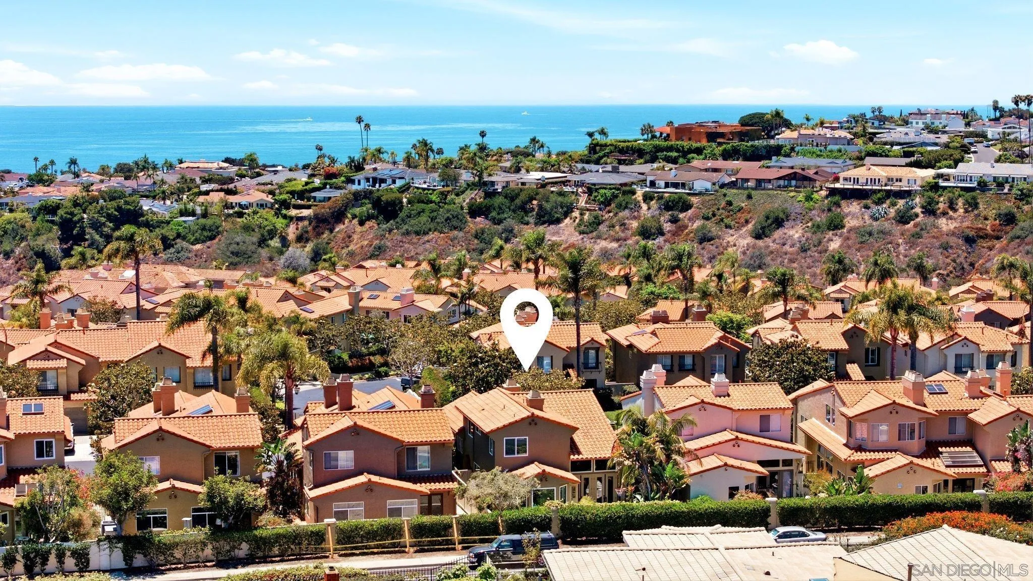 https://cdn.realtyfeed.com/cdn/127/260015761/e71b8f418ccb31db4f1025bab128512f.webp