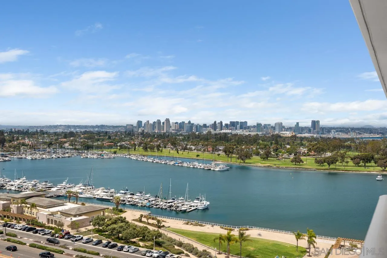 Coronado, CA 92118