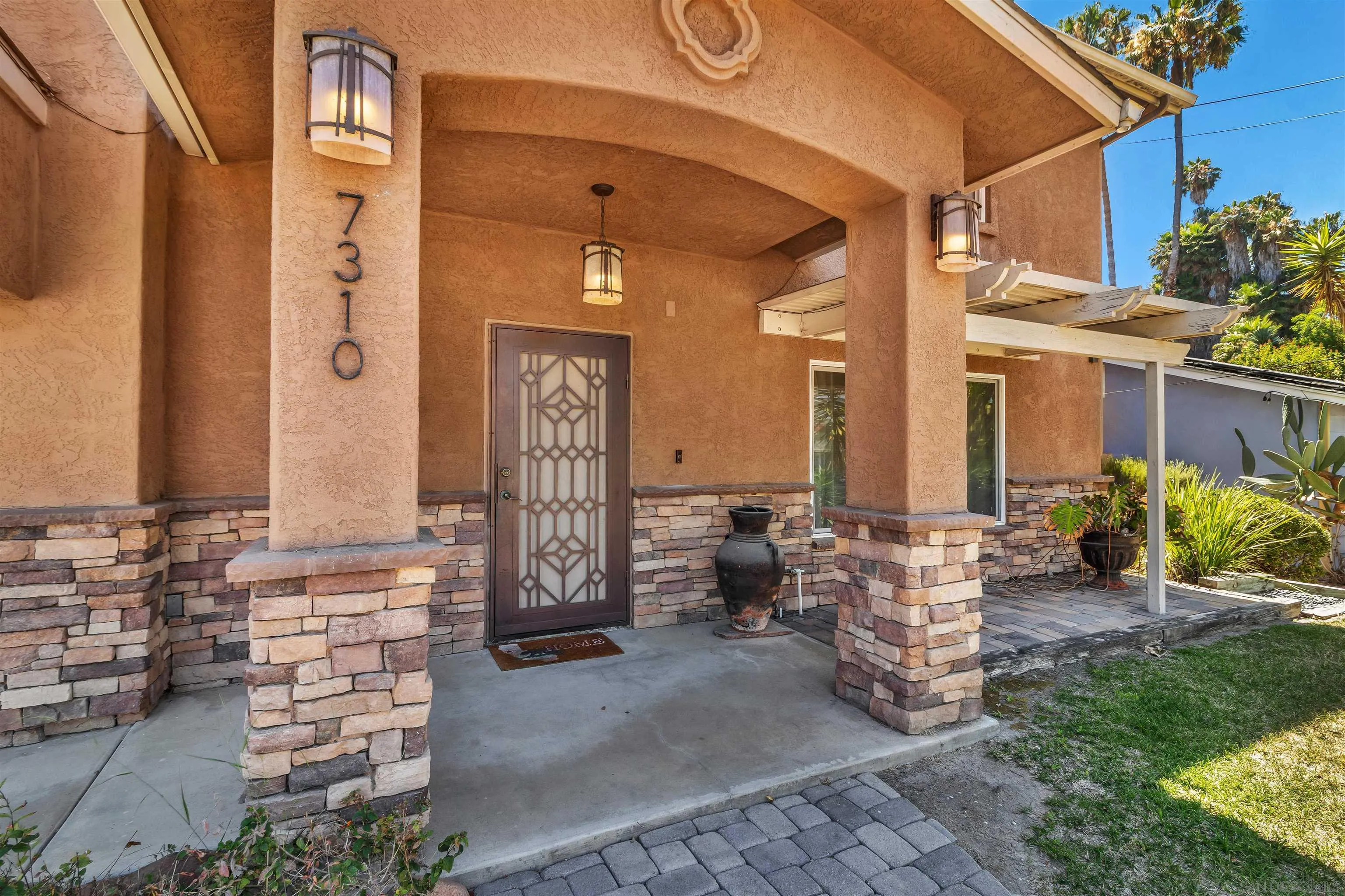 https://cdn.realtyfeed.com/cdn/127/260015772/6ae40db49180501a90c9426570b94882.webp