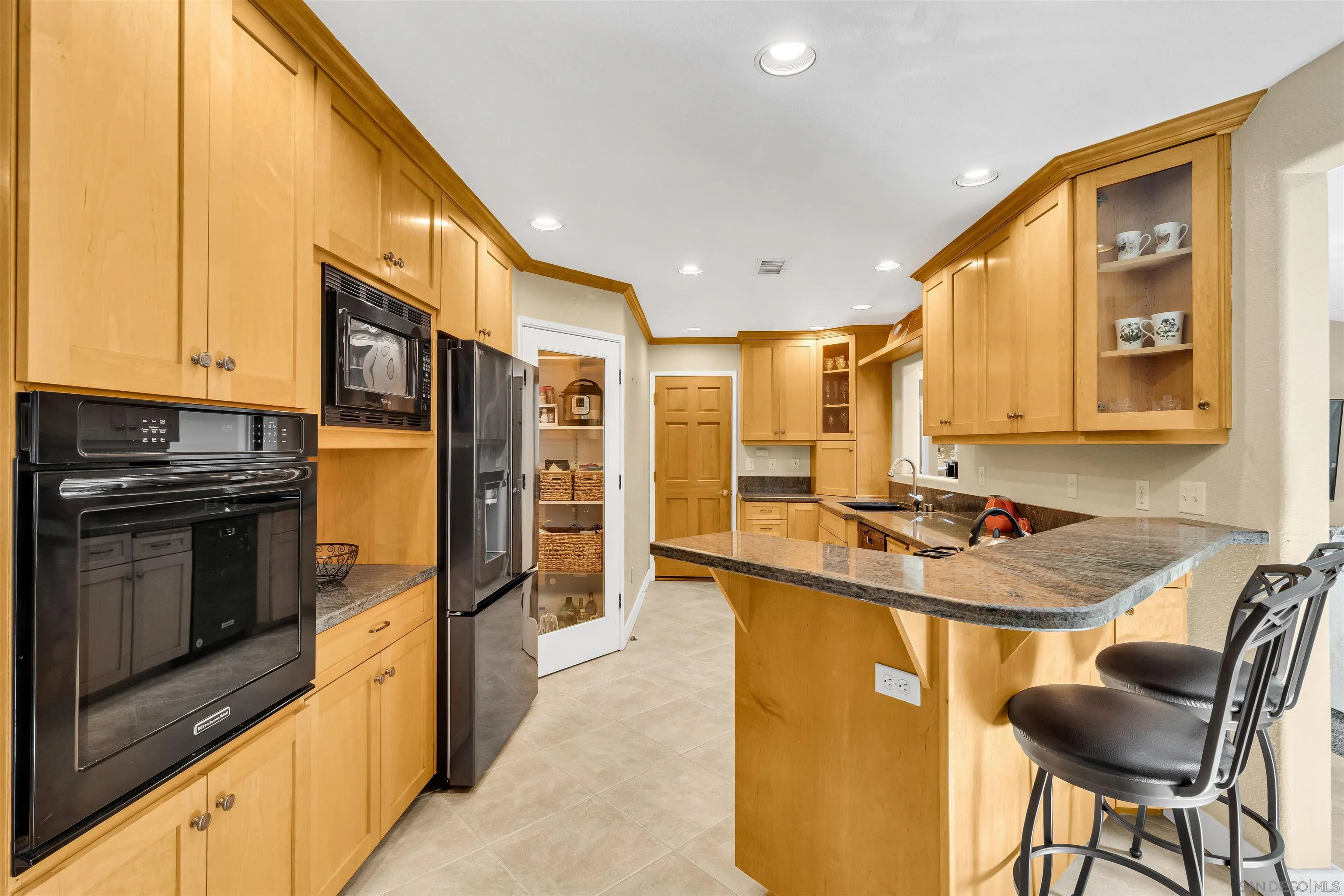 https://cdn.realtyfeed.com/cdn/127/260015772/8514a1fc4d9de499788411299301ee2b.webp