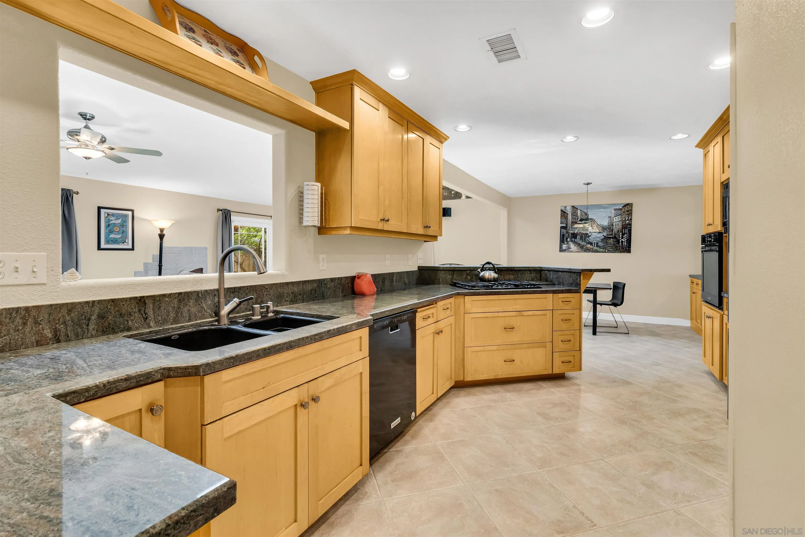 https://cdn.realtyfeed.com/cdn/127/260015772/9726be7d33a00dba13b7a7744f2a94e6.webp