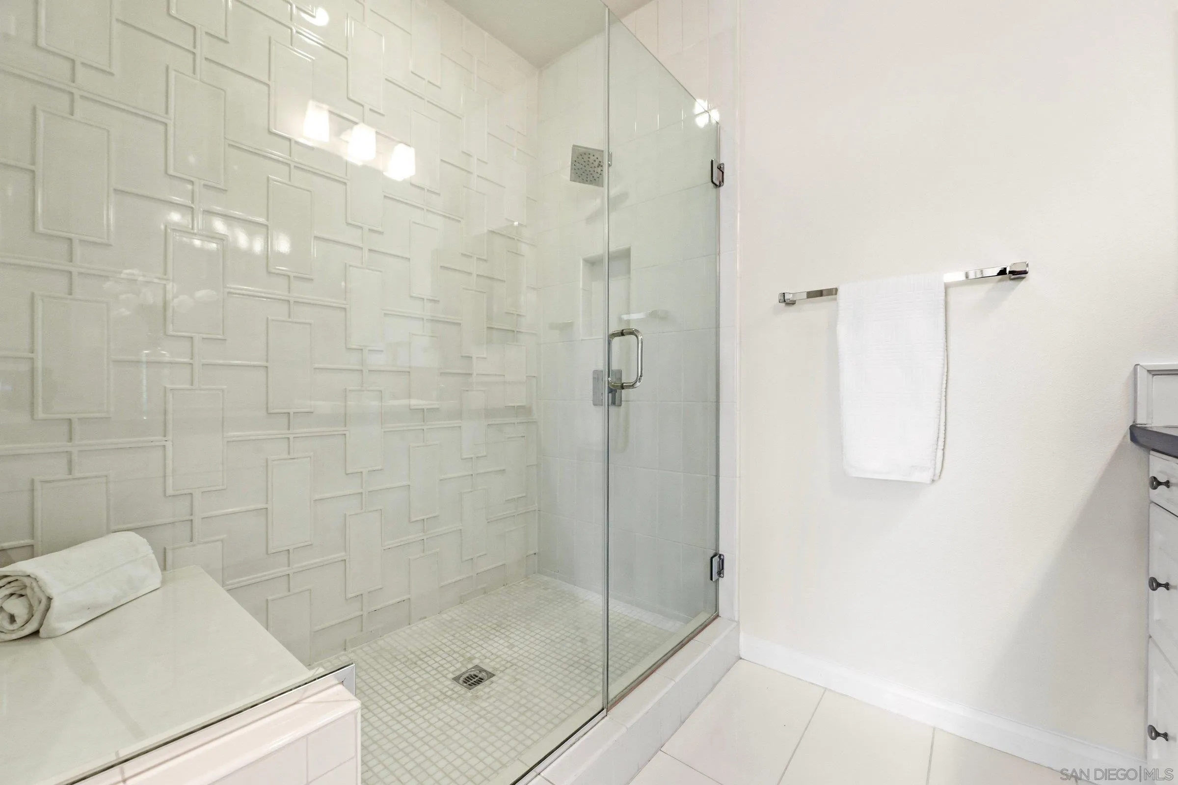 Photo #20: 260015775 Listing: Photo #20
