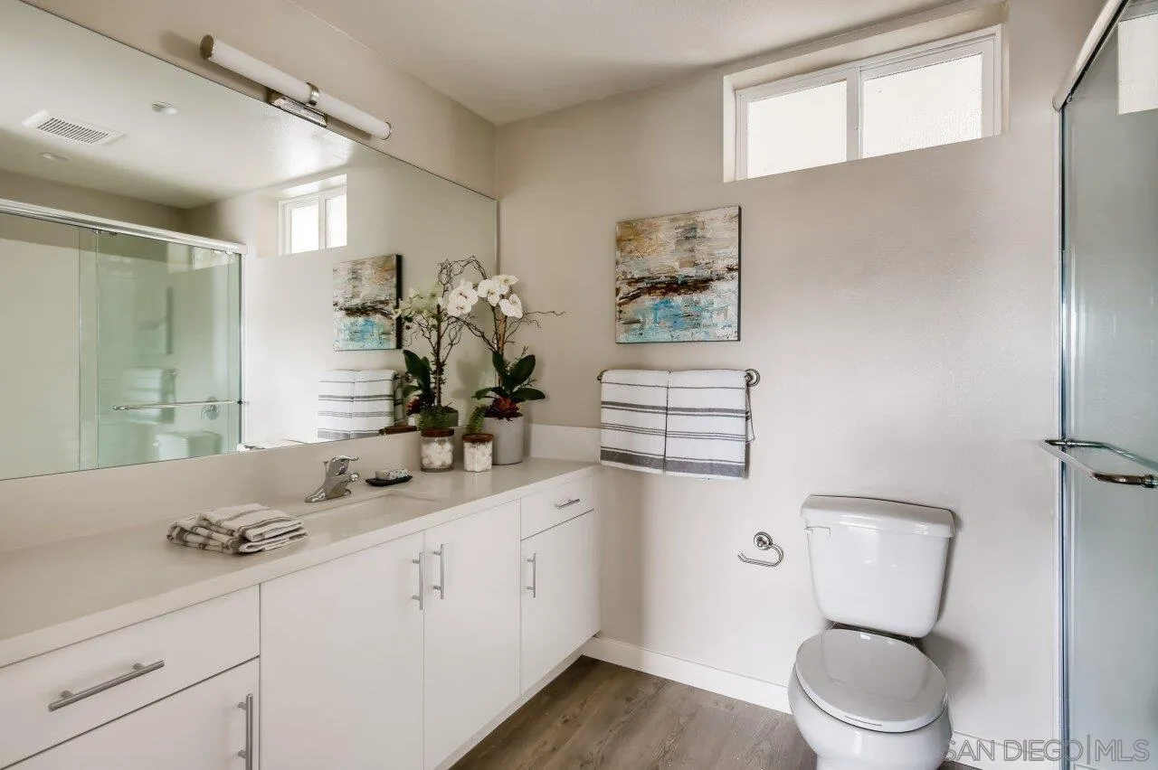 3909 Voltaire St Unit 201, San Diego, CA 92107 - Photo 5 of 6, San Diego, CA