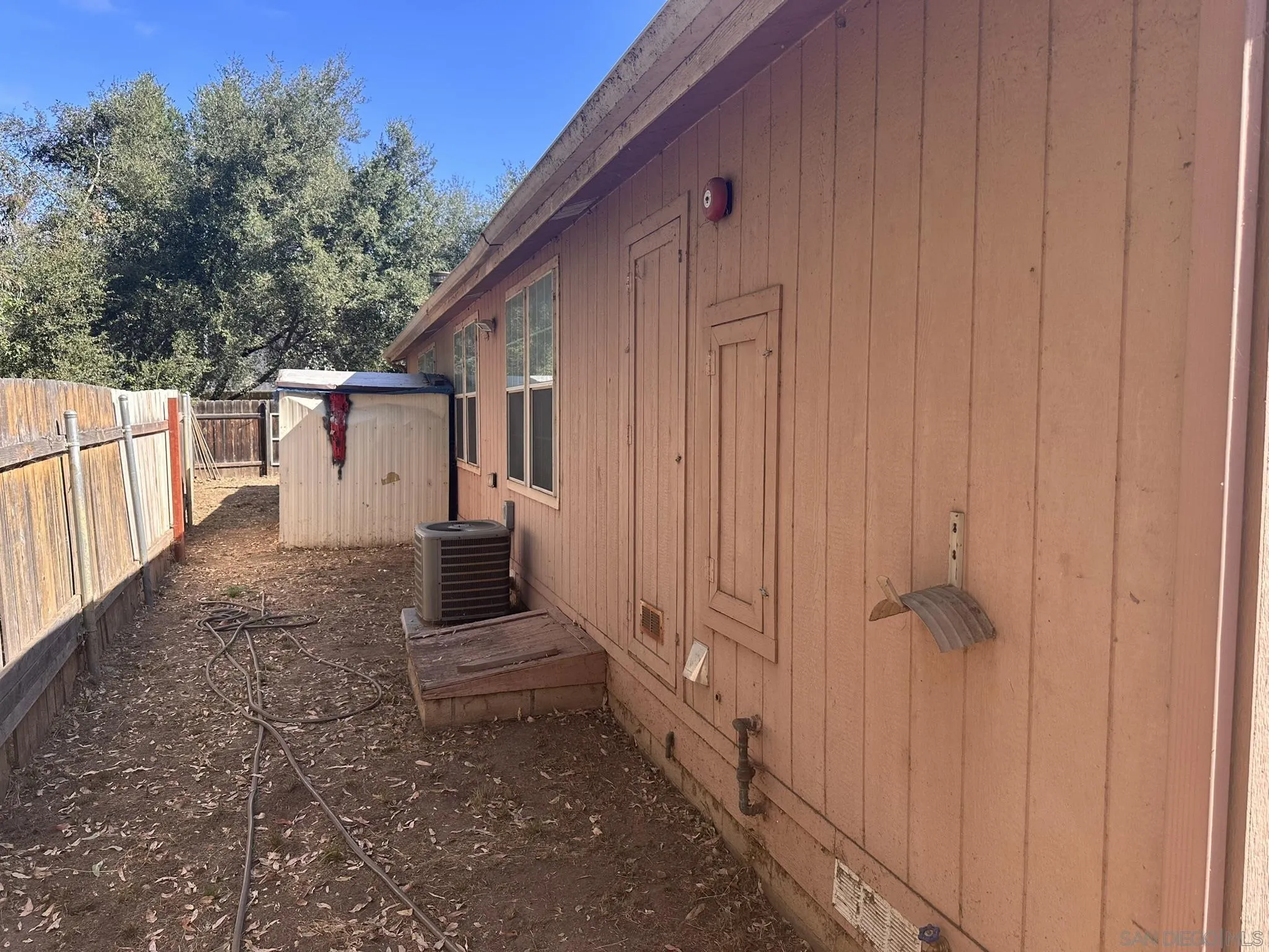 https://cdn.realtyfeed.com/cdn/127/260015795/48ffc23a12301fafdccc8de3ecea9609.webp