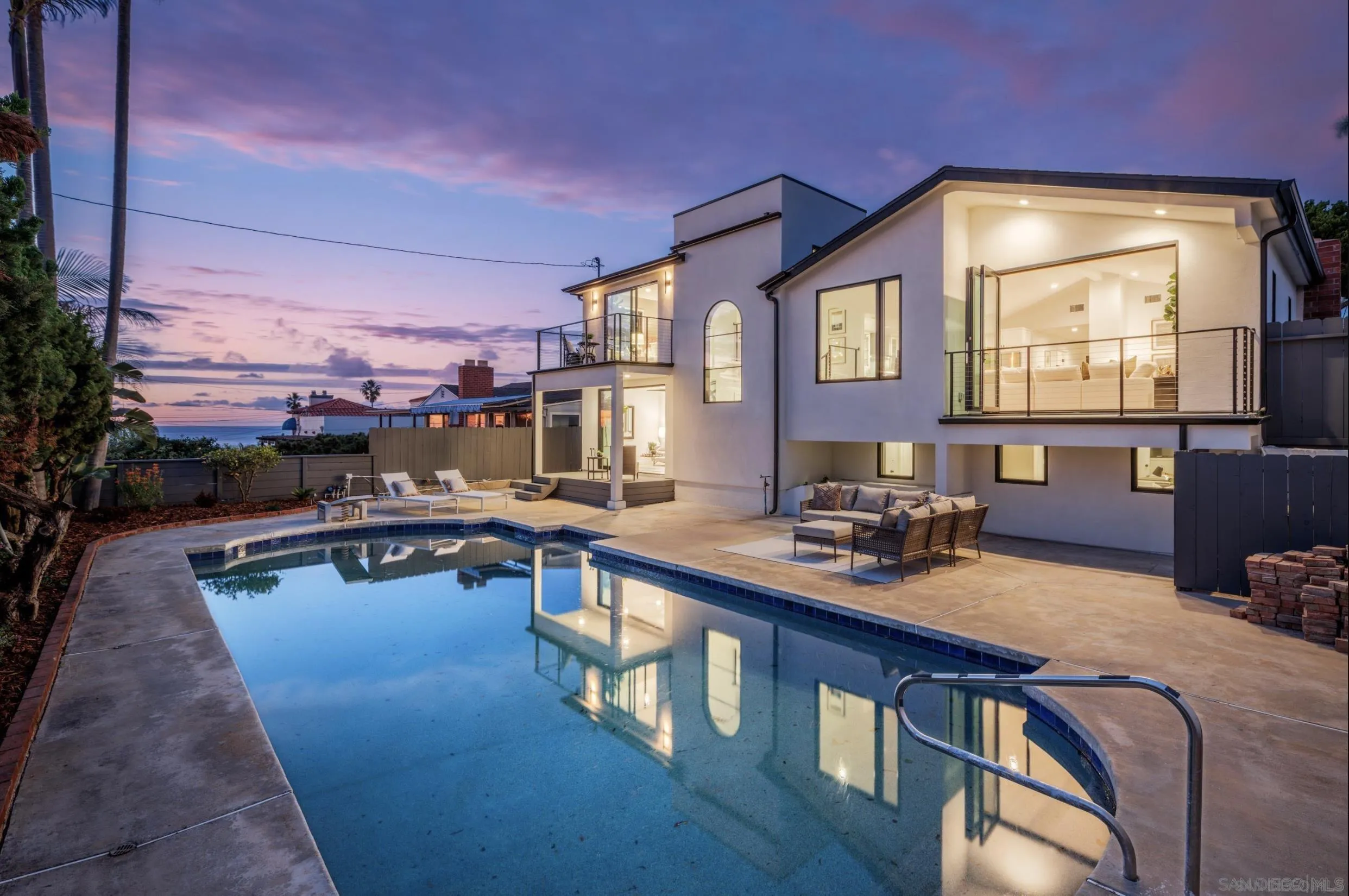 https://cdn.realtyfeed.com/cdn/127/260015798/b19d2b83205a37956cbfa00c3518515a.webp