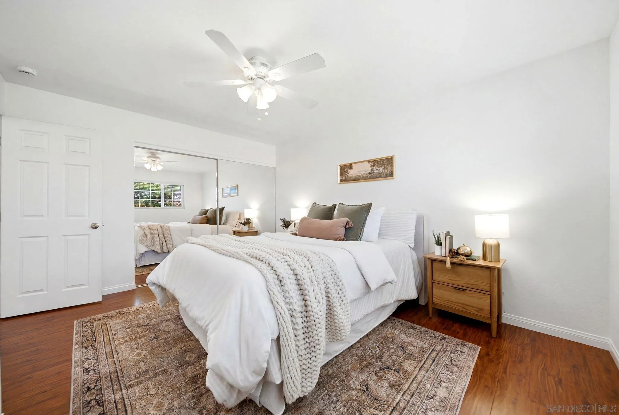 https://cdn.realtyfeed.com/cdn/127/260015807/e307490cfbae1e987752e1066e38c48f.webp