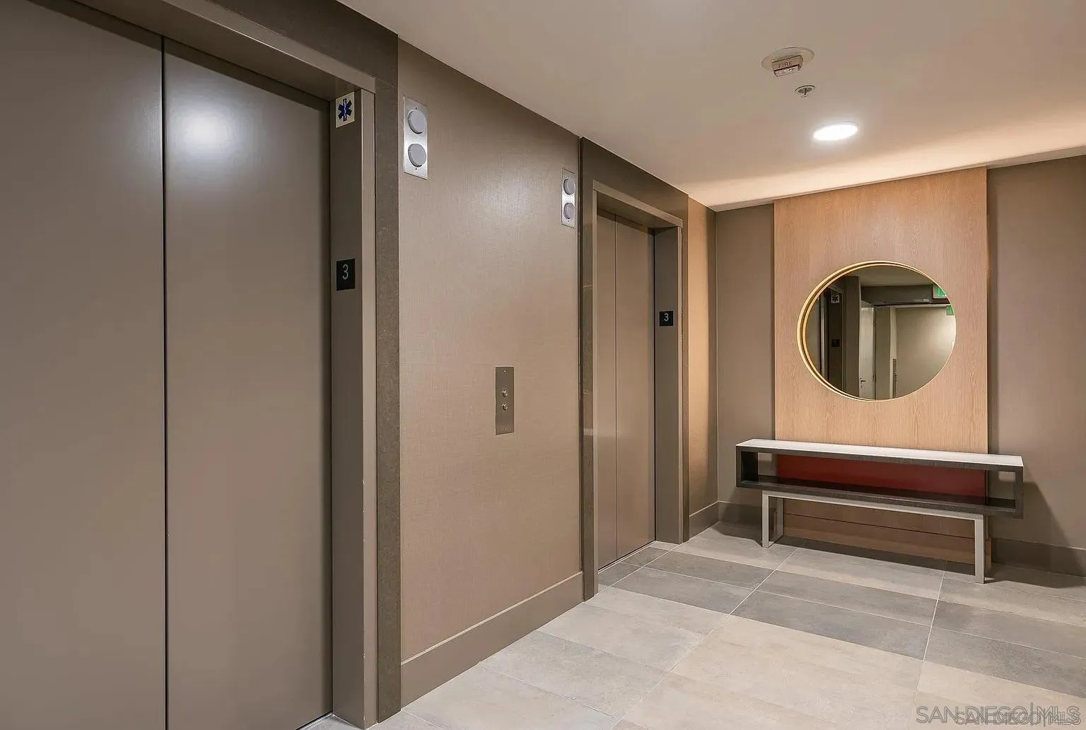 https://cdn.realtyfeed.com/cdn/127/260015815/e997d02e5208fa89f0e47cc942b56332.webp