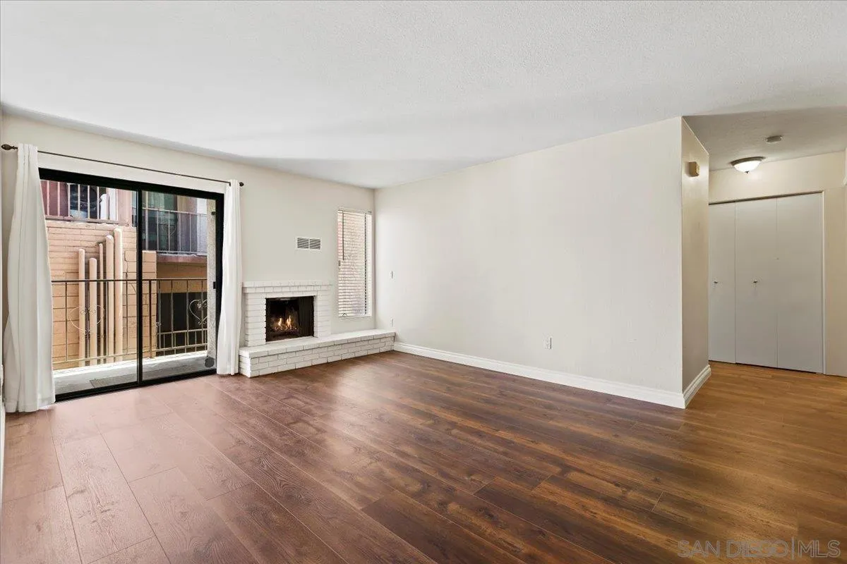 https://cdn.realtyfeed.com/cdn/127/260015821/98abecab515ea60076534cb8f6d50529.webp
