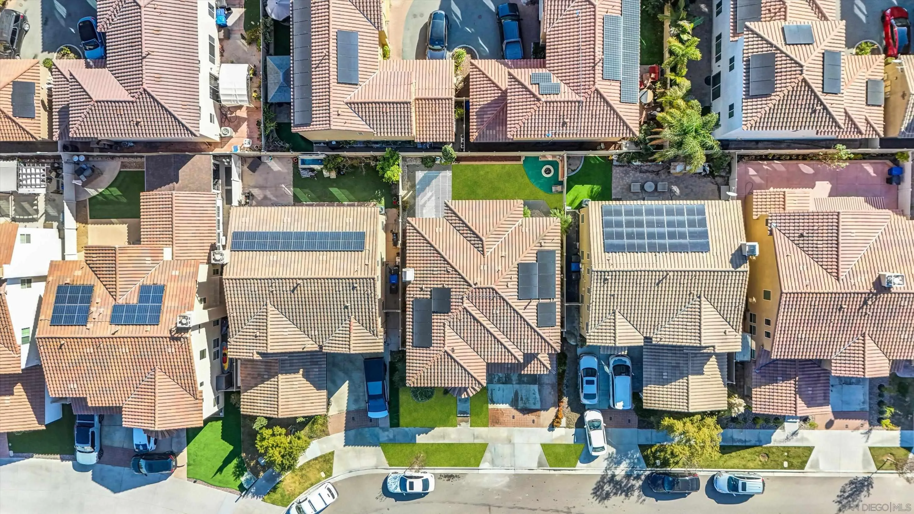 https://cdn.realtyfeed.com/cdn/127/260015829/4e45b08fb9fc2e1521a8ec70aabcda36.webp